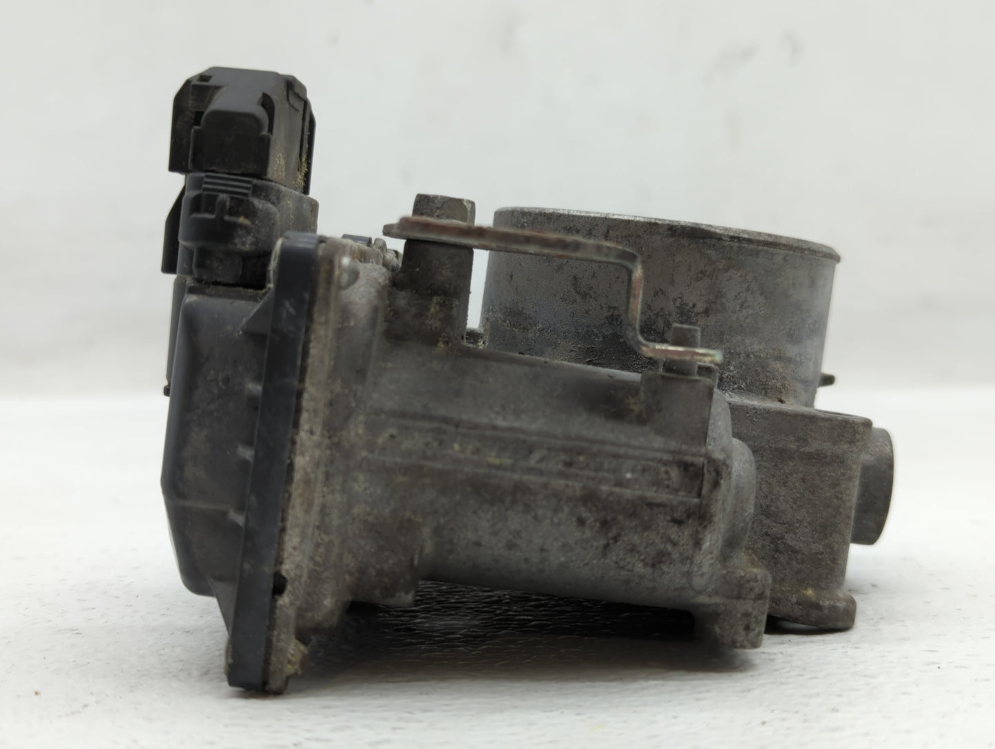 2014-2017 Mazda 6 Throttle Body P/N:PY01 13 640 A Fits Fits 2014 2015 2016 2017 2018 OEM Used Auto Parts - Oemusedautoparts1