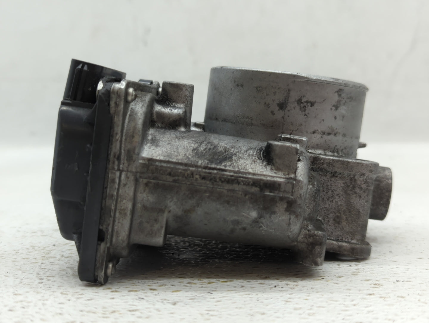 2014-2017 Mazda 6 Throttle Body P/N:PY01 13 640 A Fits Fits 2014 2015 2016 2017 2018 OEM Used Auto Parts - Oemusedautoparts1