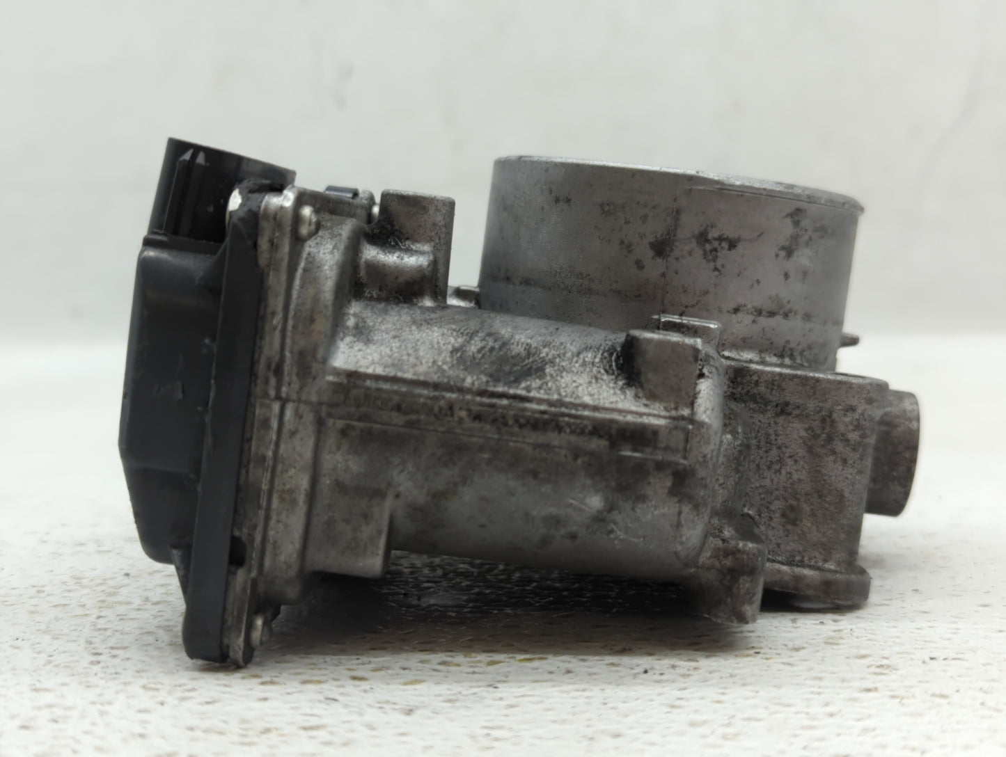 2014-2017 Mazda 6 Throttle Body P/N:PY01 13 640 A Fits Fits 2014 2015 2016 2017 2018 OEM Used Auto Parts - Oemusedautoparts1