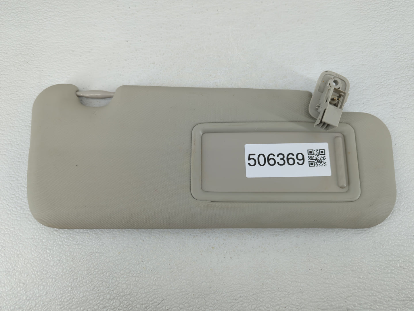 2014-2017 Mazda 6 Sun Visor Shade Replacement Passenger Right Mirror Fits Fits 2014 2015 2016 2017 OEM Used Auto Parts - Oem