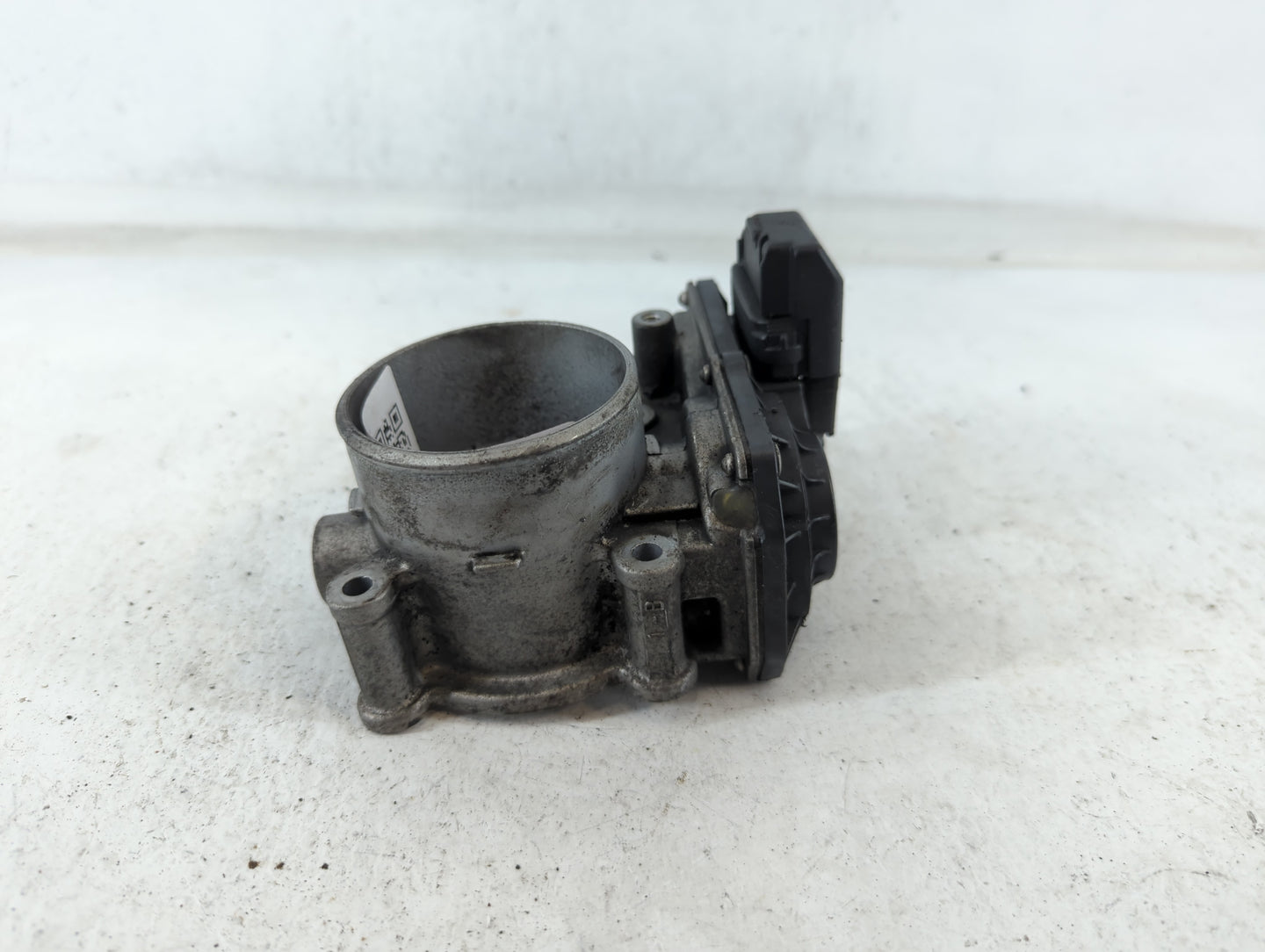 2014-2017 Mazda 6 Throttle Body P/N:PY01 13 640 A C0711 12Q04 Fits Fits 2014 2015 2016 2017 2018 OEM Used Auto Parts - Oemus