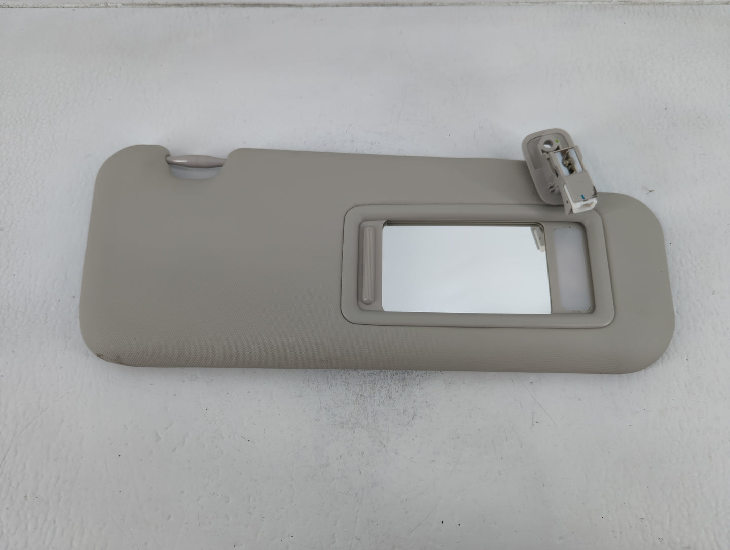 2014-2017 Mazda 6 Sun Visor Shade Replacement Passenger Right Mirror Fits Fits 2014 2015 2016 2017 2018 OEM Used Auto Parts 