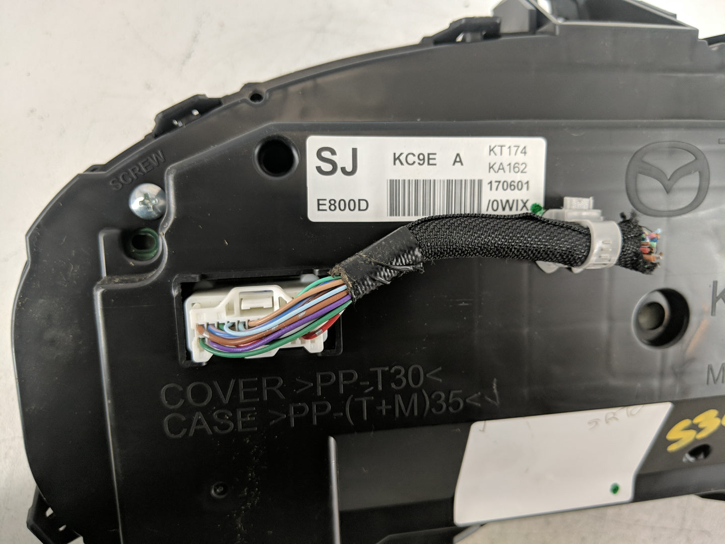 2017-2018 Mazda Cx-5 Instrument Cluster Speedometer Gauges P/N:KA162 KT174 TK49 55430 Fits Fits 2017 2018 OEM Used Auto Part