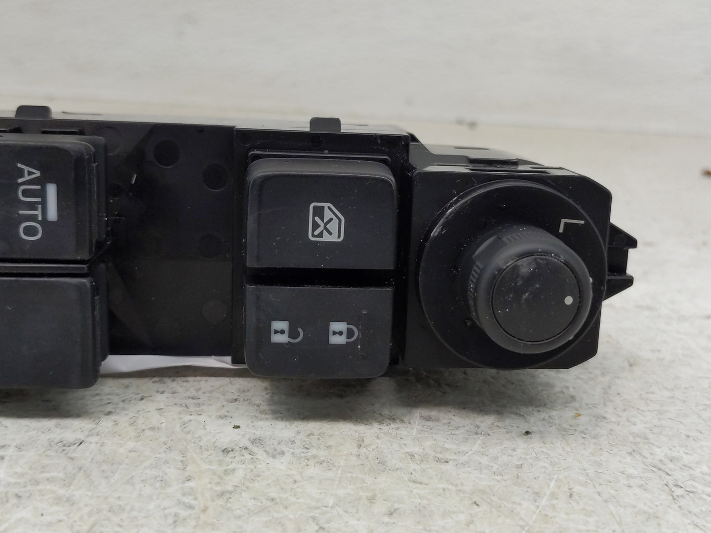 2016-2017 Mazda Cx-5 Master Power Window Switch Replacement Driver Side Left P/N:KC3N 66 350 Fits Fits 2016 2017 OEM Used Au