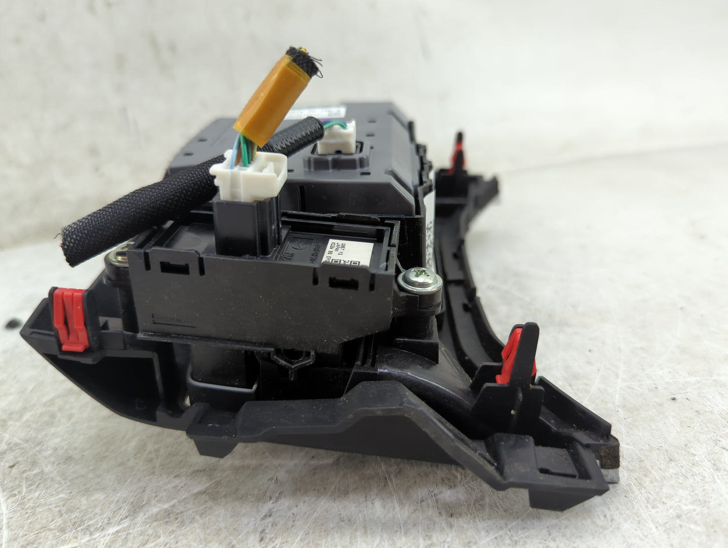 2017-2018 Mazda Cx-5 Radio Control Panel Black - Oemusedautoparts1.com