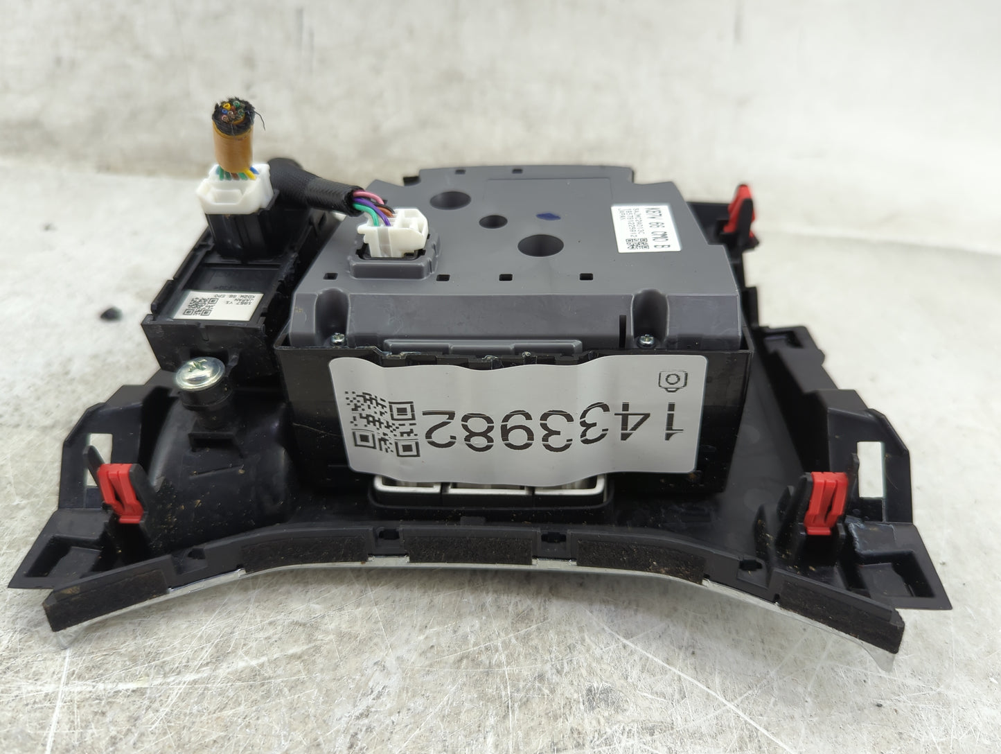 2017-2018 Mazda Cx-5 Radio Control Panel Black - Oemusedautoparts1.com
