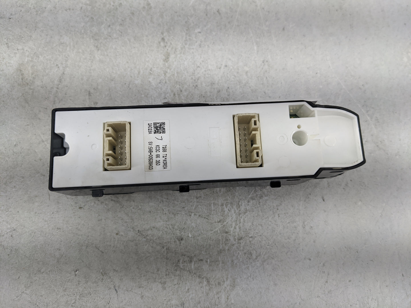 2016-2017 Mazda Cx-5 Master Power Window Switch Replacement Driver Side Left P/N:KC3C66350 SV:5AB-00528A03 Fits Fits 2016 20