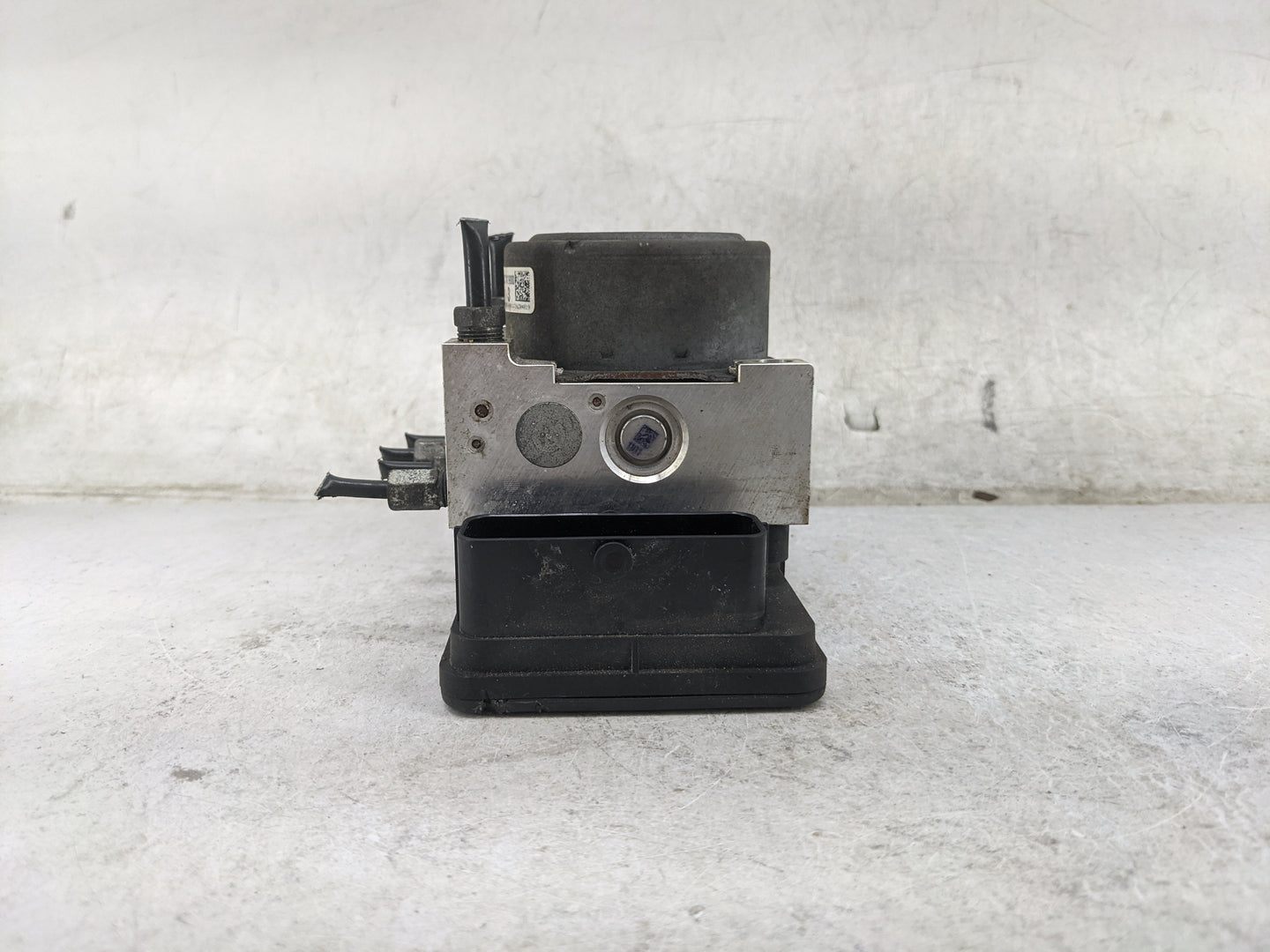 2017 Mazda Cx-5 ABS Pump Control Module Replacement P/N:KB7W437A0B K1Y3-43-7A0B Fits OEM Used Auto Parts - Oemusedautoparts1