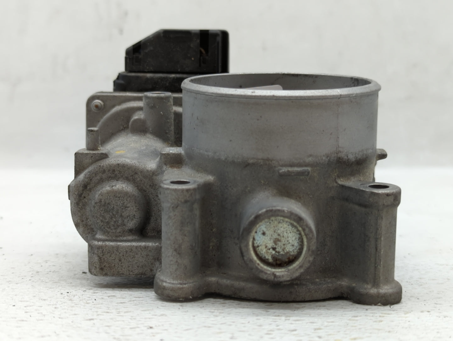 2014-2017 Mazda Cx-5 Throttle Body P/N:152007U21 Fits Fits 2014 2015 2016 2017 2018 OEM Used Auto Parts - Oemusedautoparts1.