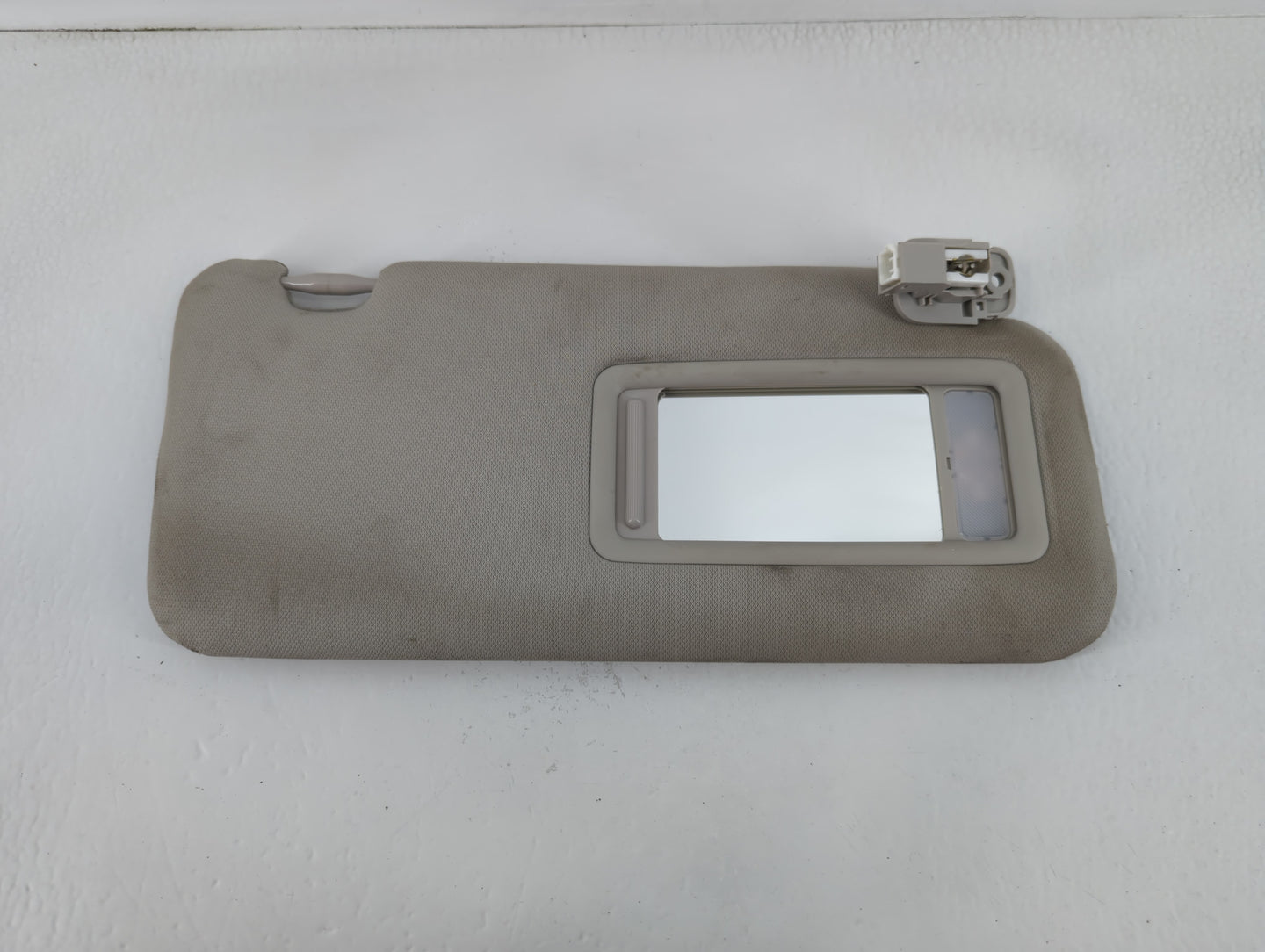 2017-2020 Mazda Cx-5 Sun Visor Shade Replacement Passenger Right Mirror Fits Fits 2017 2018 2019 2020 OEM Used Auto Parts - 