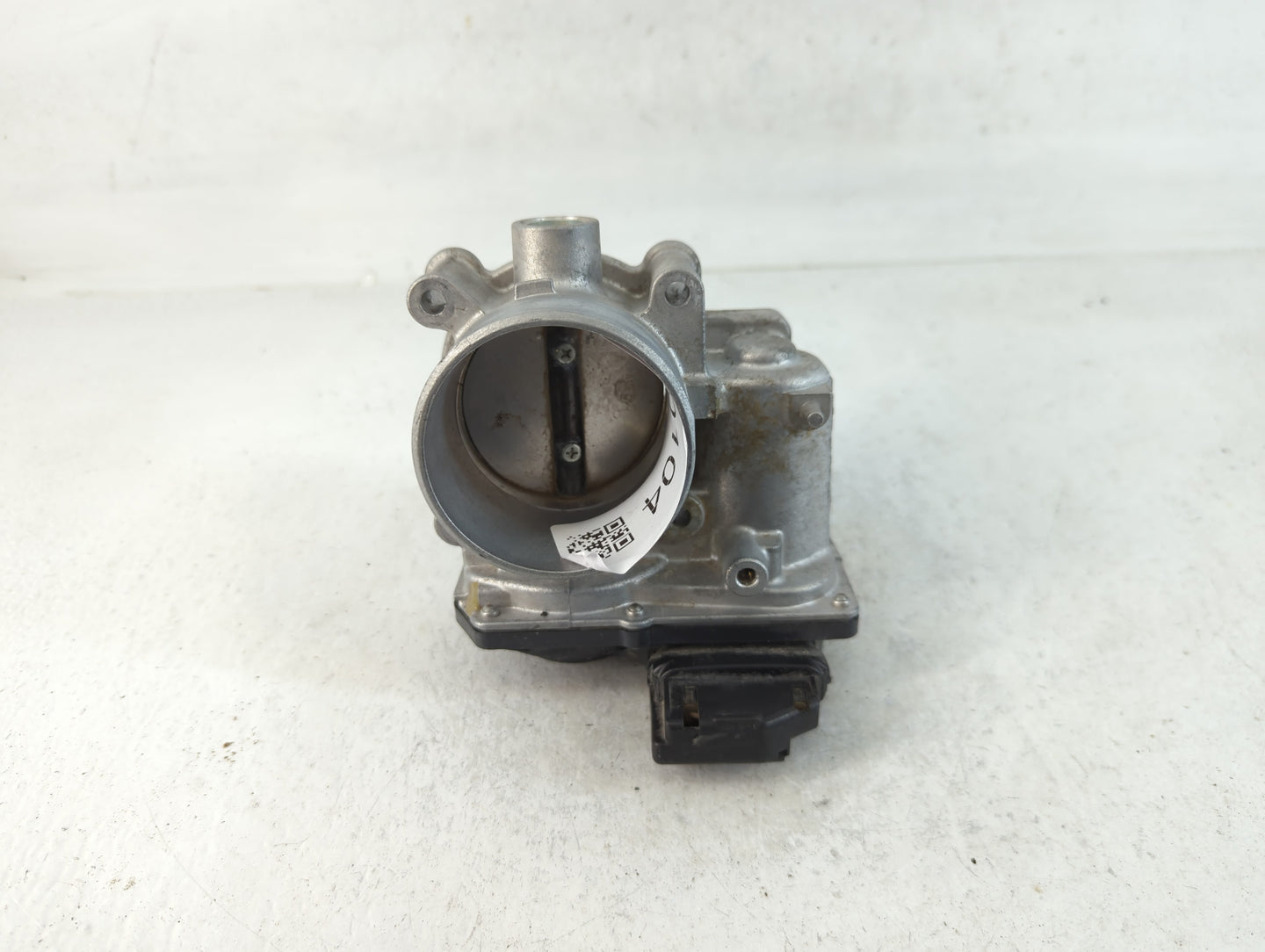 2014-2017 Mazda Cx-5 Throttle Body P/N:PY01 13 640 A 1831 C13306 4020 Fits Fits 2014 2015 2016 2017 2018 OEM Used Auto Parts