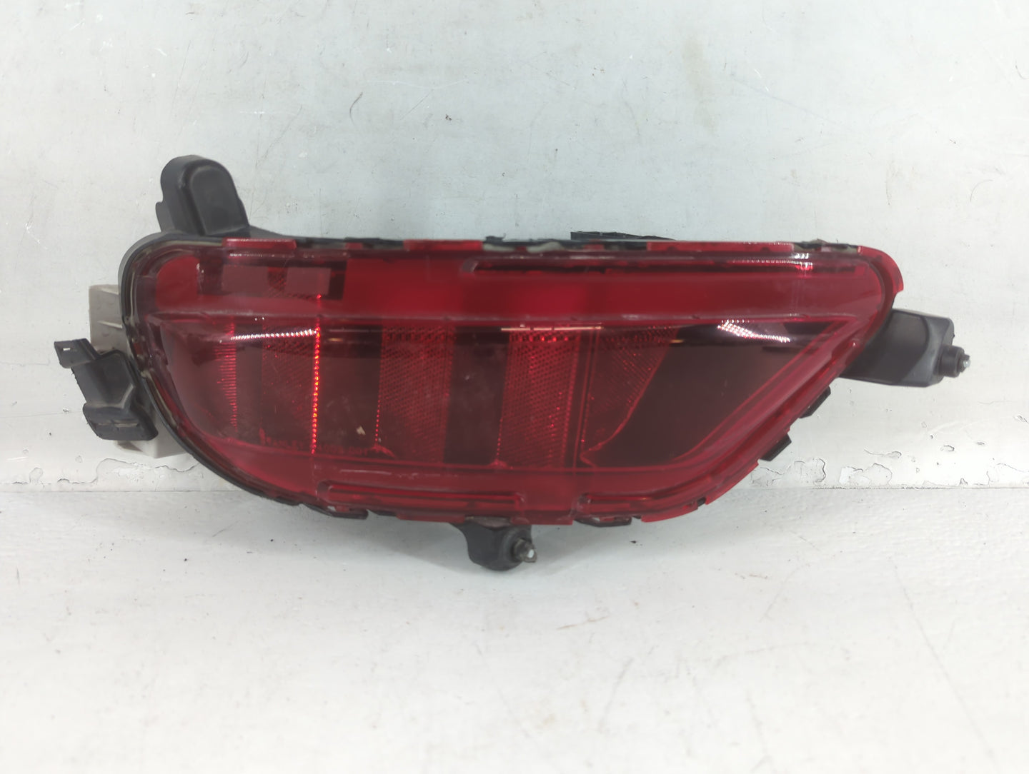 2017-2021 Mazda Cx-5 Tail Light Assembly Passenger Right OEM P/N:K123 515M0 KB8A 515M0 Fits Fits 2017 2018 2019 2020 2021 OE