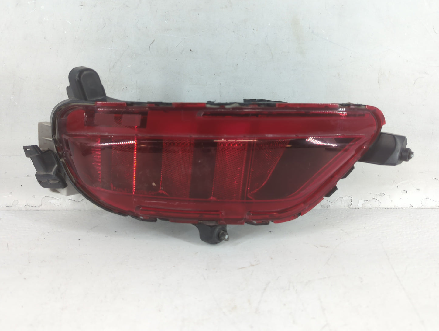 2017-2021 Mazda Cx-5 Tail Light Assembly Passenger Right OEM P/N:K123 515M0 KB8A 515M0 Fits Fits 2017 2018 2019 2020 2021 OE