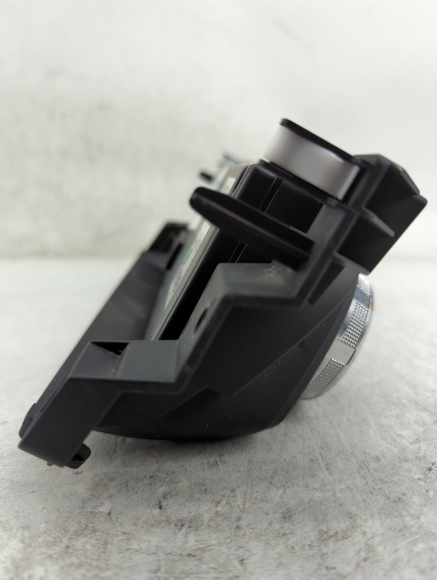 2017 Mazda Cx5 Climate Control Module Temperature AC/Heater Replacement P/N:KB8B-61190 Fits OEM Used Auto Parts - Oemusedaut