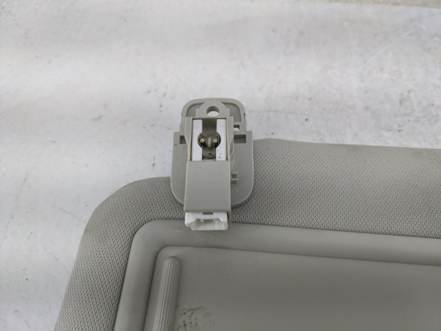 2017 Mazda Cx5 Sun Visor Shade Replacement Driver Left Mirror Fits Fits 2018 2019 2020 OEM Used Auto Parts - Oemusedautopart