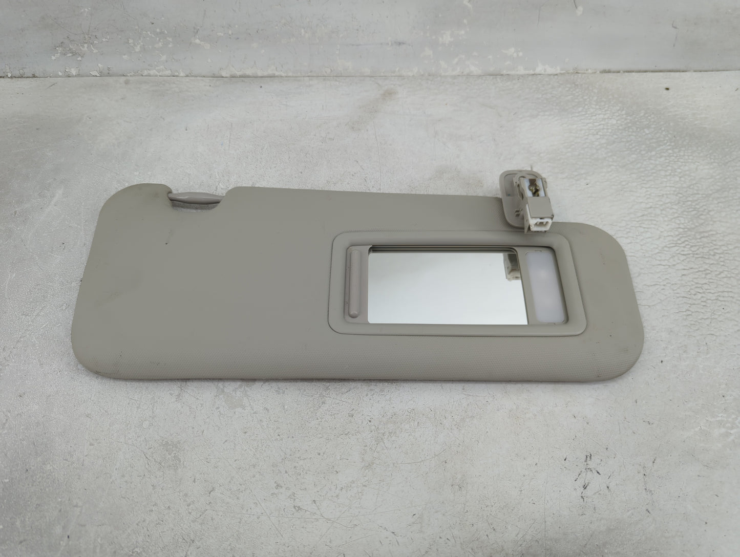2017 Mazda Mazda3 Sun Visor Shade Replacement Passenger Right Mirror Fits Fits 2014 2015 2016 2018 OEM Used Auto Parts - Oem
