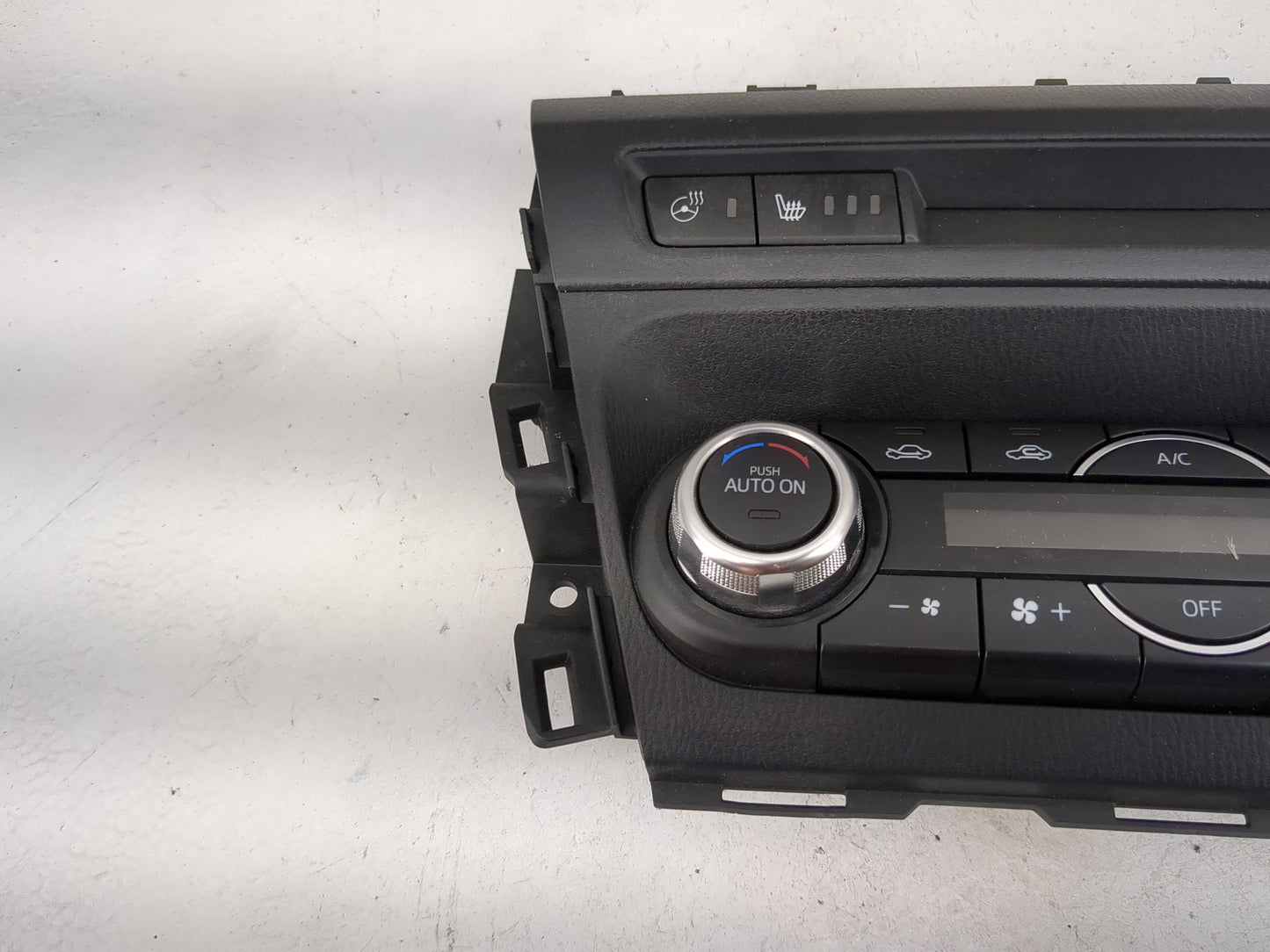 2017 Mazda Mazda3 Climate Control Module Temperature AC/Heater Replacement P/N:BAES 61 190 B VPGALH-18C612-FC Fits Fits 2018