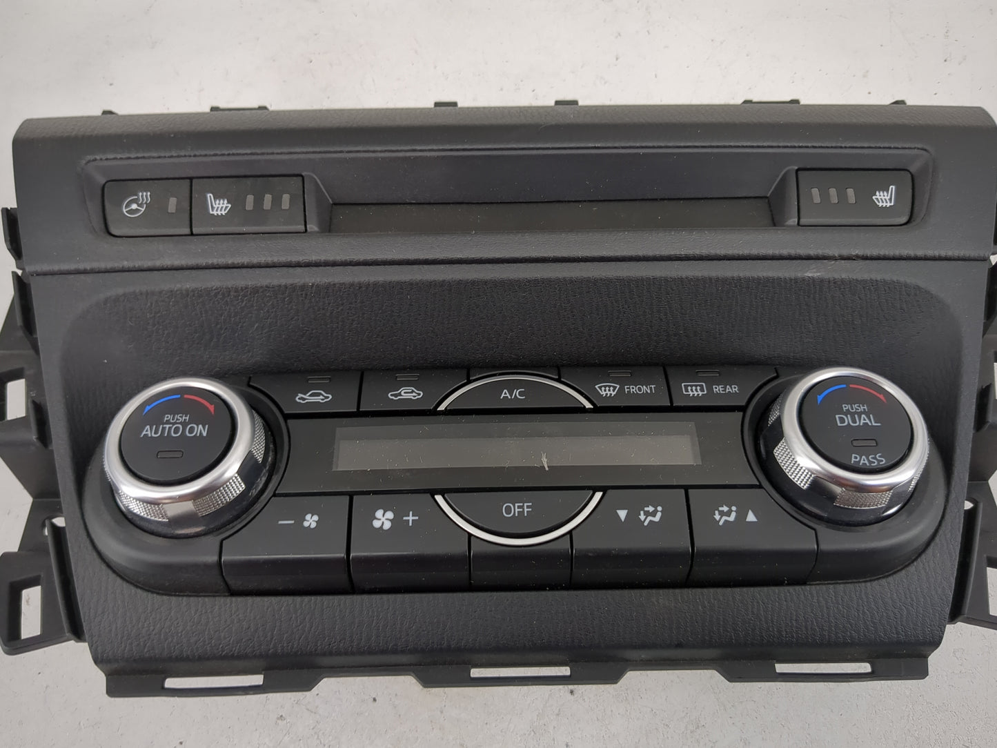 2017 Mazda Mazda3 Climate Control Module Temperature AC/Heater Replacement P/N:BAES 61 190 B VPGALH-18C612-FC Fits Fits 2018