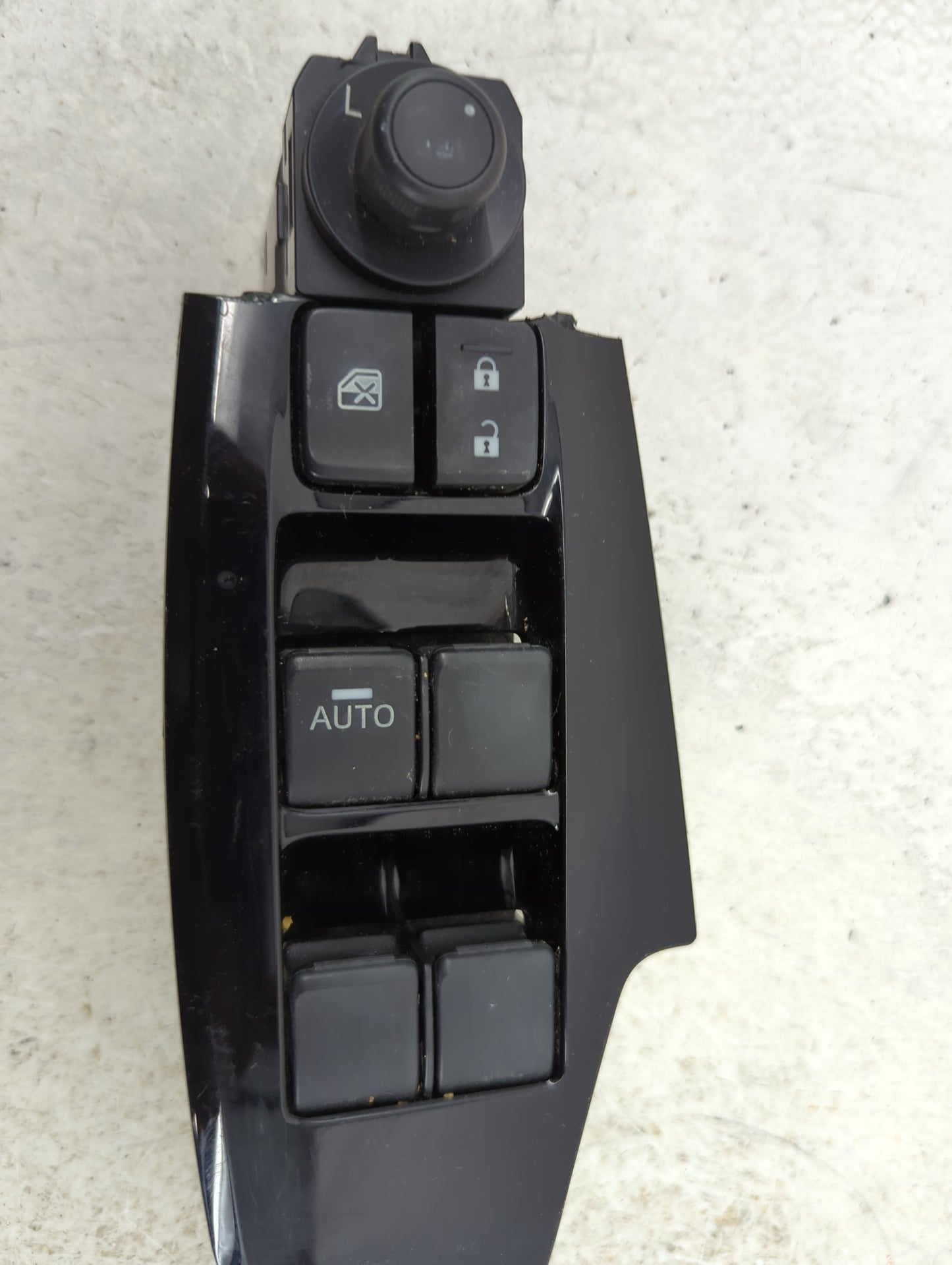 2017 Mazda Mazda3 Master Power Window Switch Replacement Driver Side Left P/N:BNN5 66 350 Fits Fits 2018 OEM Used Auto Parts