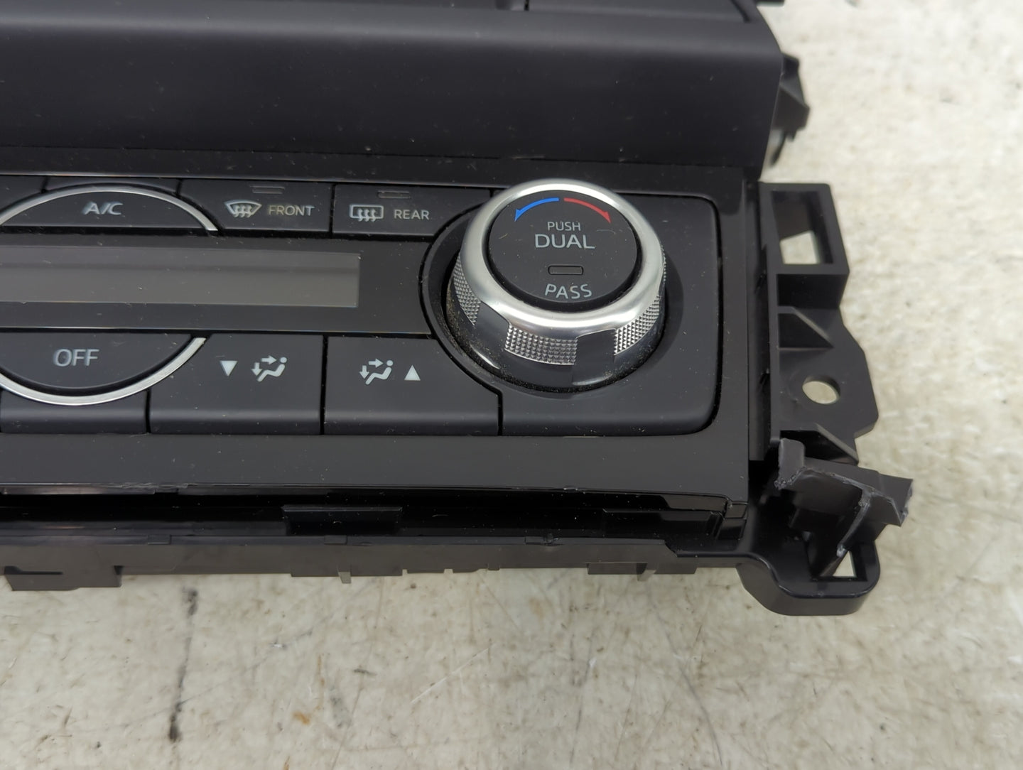 2017 Mazda Mazda6 Climate Control Module Temperature AC/Heater Replacement P/N:GRV161190C VPGALH-18C612-JD, VPGALH18K257JC F