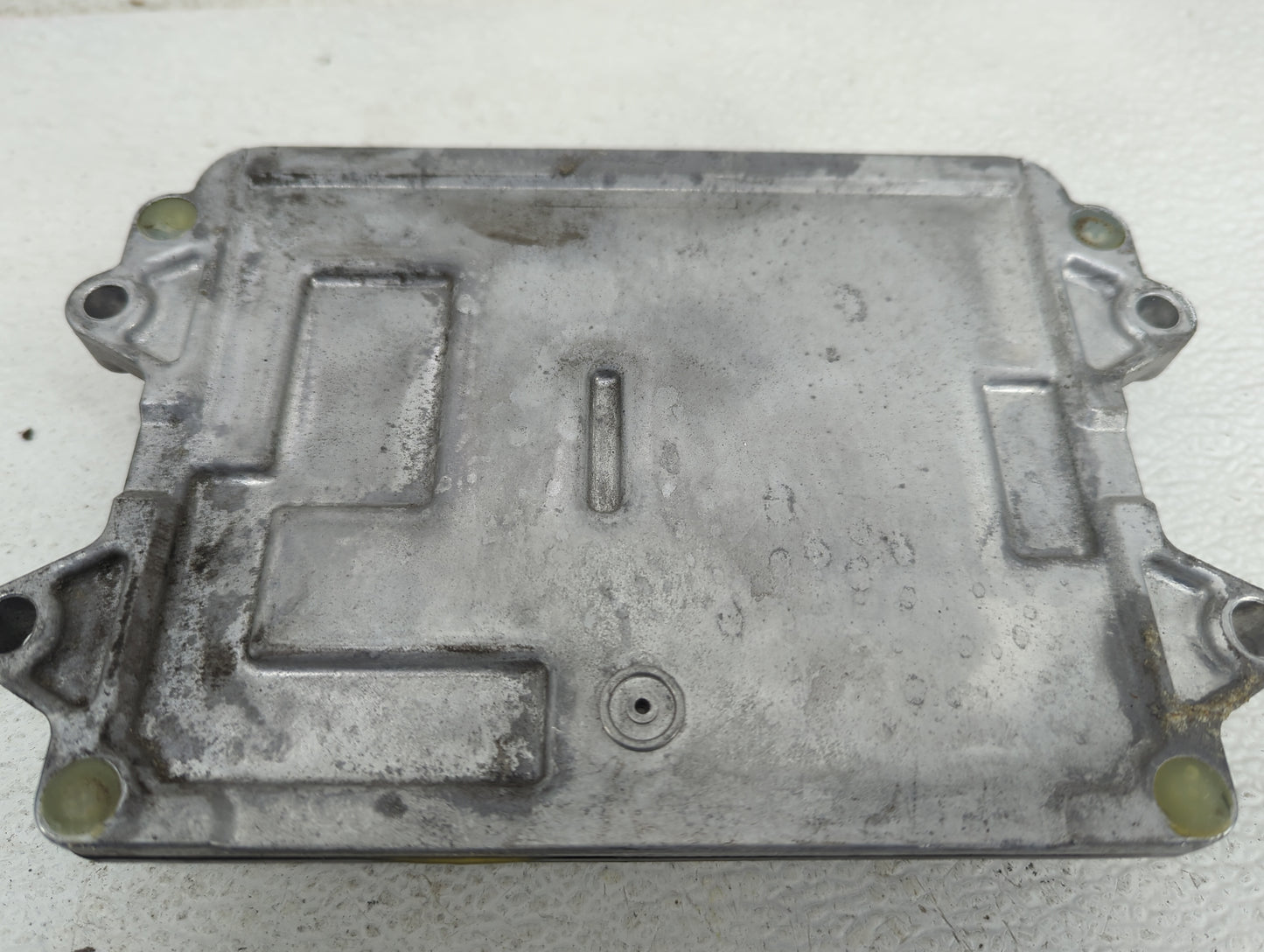 2017 Mazda Mazda6 PCM Engine Control Computer ECU ECM PCU OEM P/N:PY9V18881 E6T67985H, PYJM188K2B Fits Fits 2016 2018 OEM Us