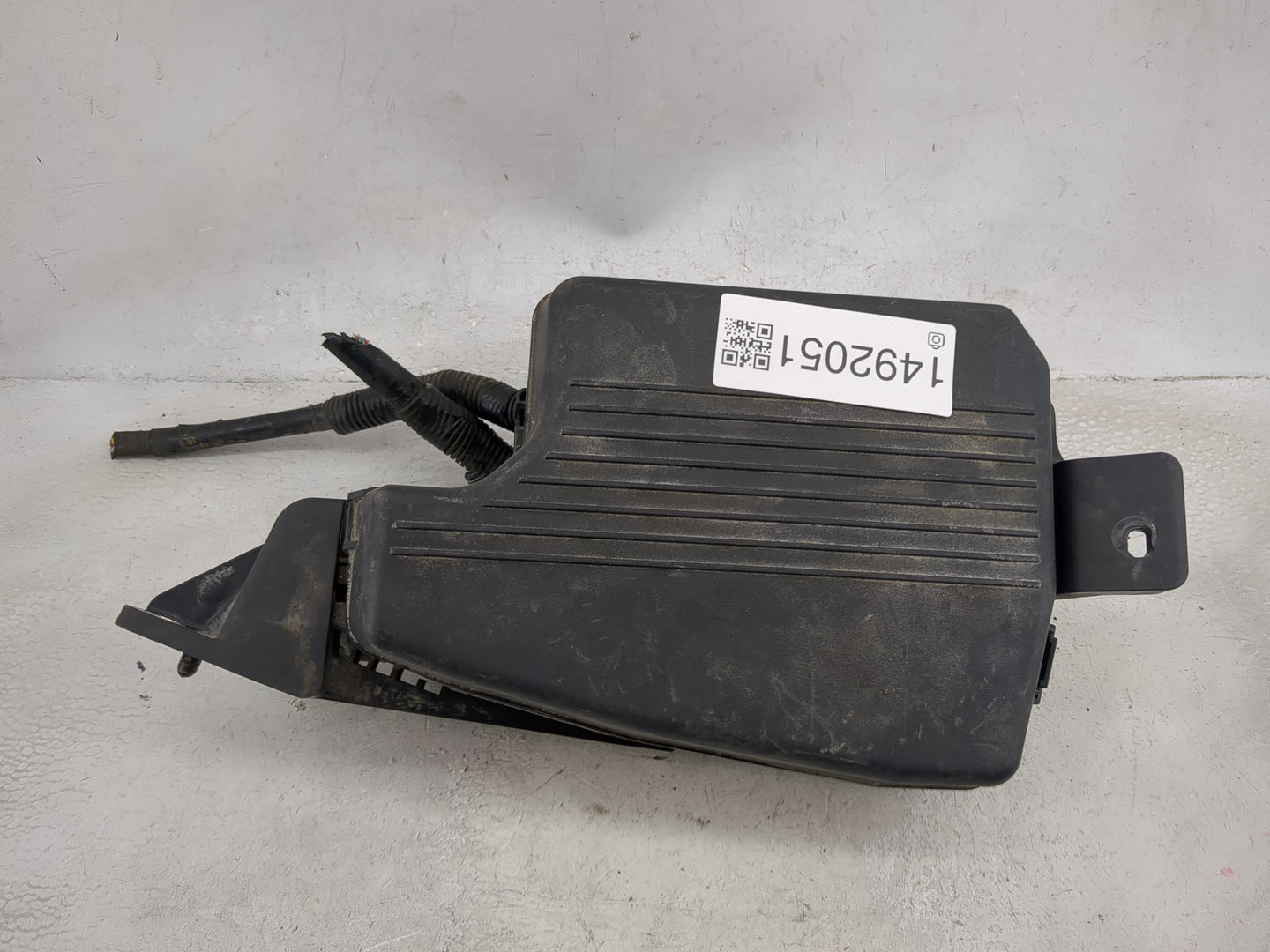2017 Mazda Mazda6 Fusebox Fuse Box Panel Relay Module P/N:TK52-675X0B TK52-675X0 B Fits Fits 2016 2018 2019 2020 2021 2022 O