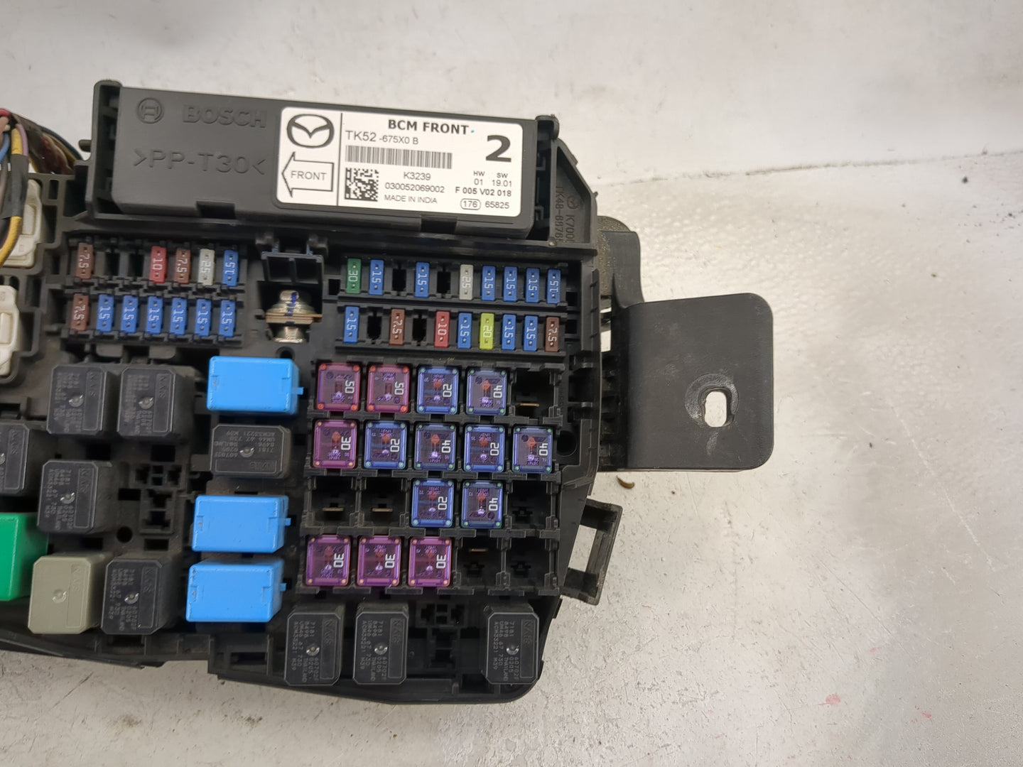 2017 Mazda Mazda6 Fusebox Fuse Box Panel Relay Module P/N:TK52-675X0B TK52-675X0 B Fits Fits 2016 2018 2019 2020 2021 2022 O
