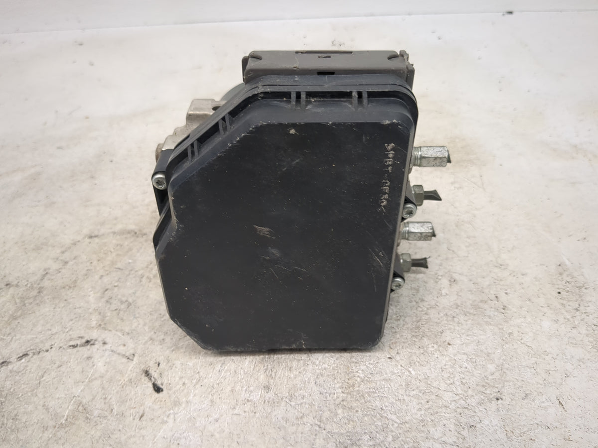 2017 Mazda Mazda6 Anti-Lock Brake ABS Pump Module Actuator OEM P/N:GMK-437A0 133000-9480, K0086 Fits OEM Used Auto Parts - O