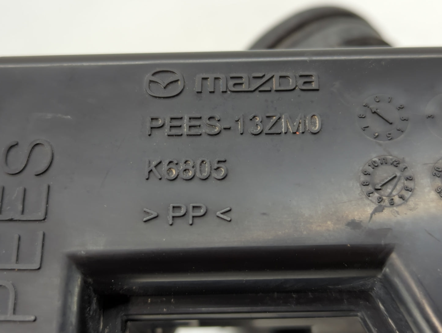 Mazda Mx-5 Air Cleaner Intake-duct Hose Tube Black - Oemusedautoparts1.com