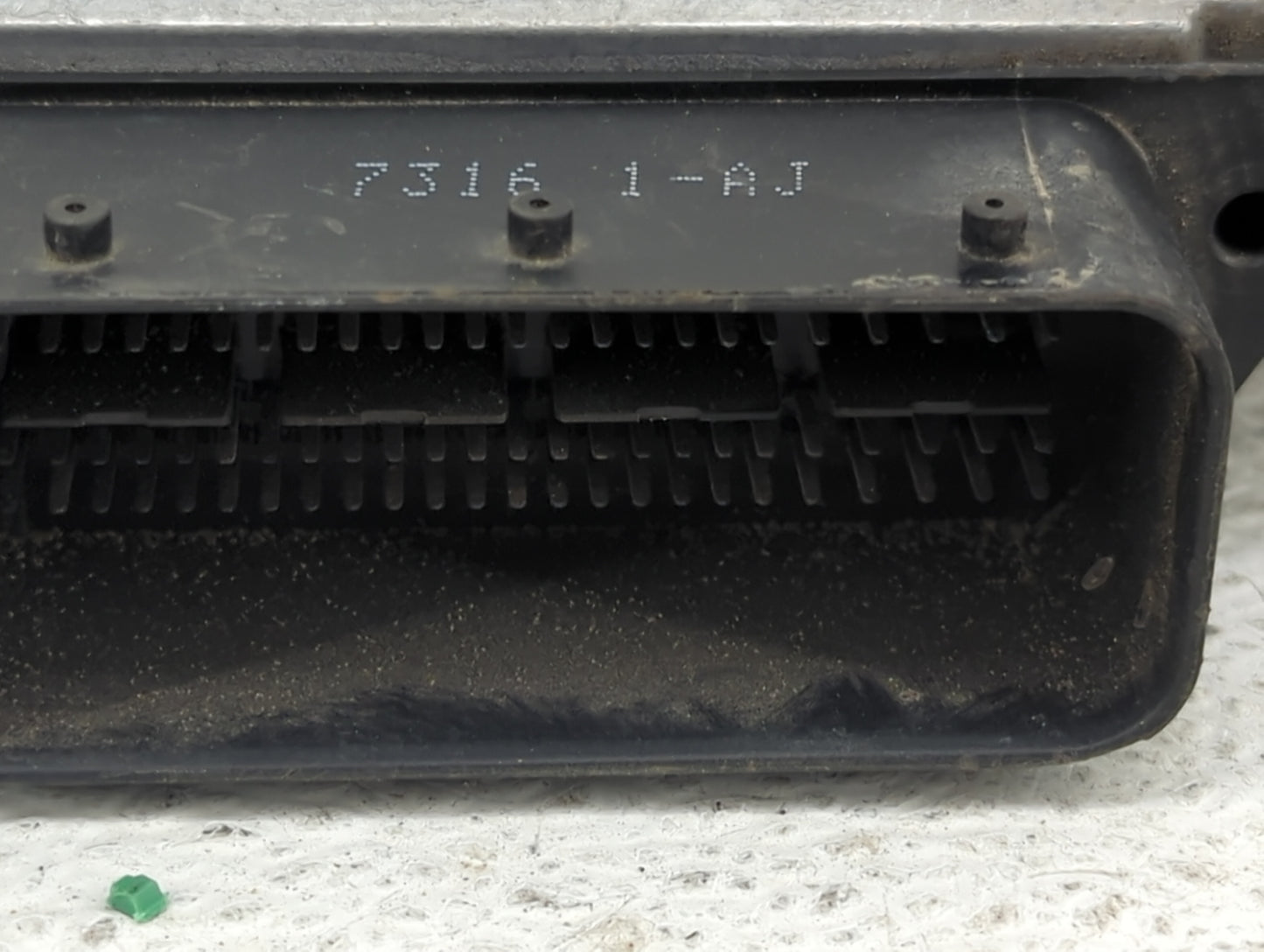 2017 Mercedes-Benz C-Class PCM Engine Control Computer ECU ECM PCU OEM P/N:A 274 900 16 00 A 274 901 16 00 Fits OEM Used Aut