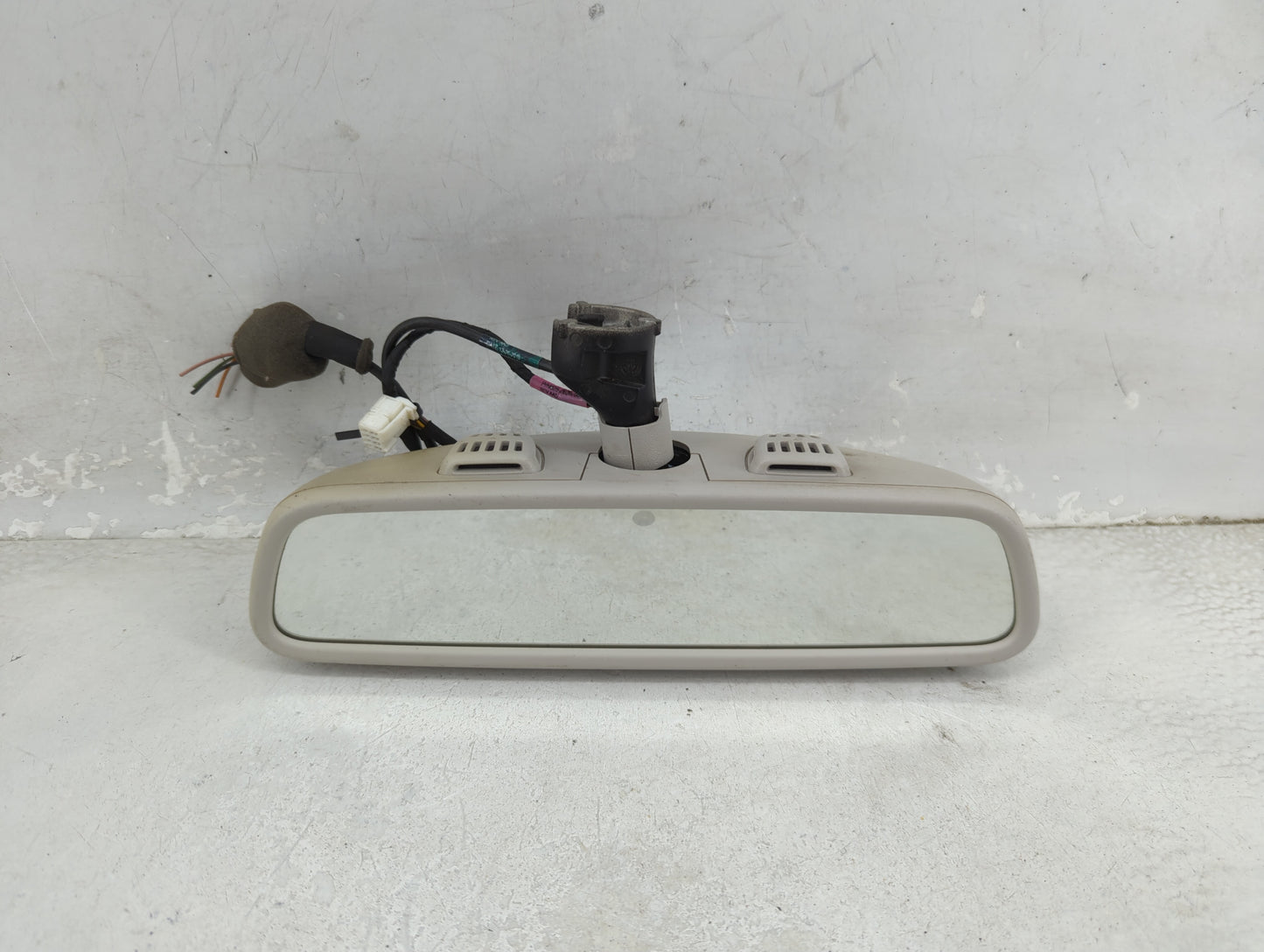 2017 Mercedes-Benz C-Class Interior Rear View Mirror Replacement OEM P/N:026530 GNTX-822 Fits Fits 2015 2016 2018 OEM Used A