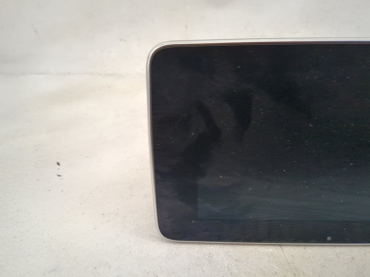 2017 Mercedes-benz C-class Information Radio Display Screen - Oemusedautoparts1.com