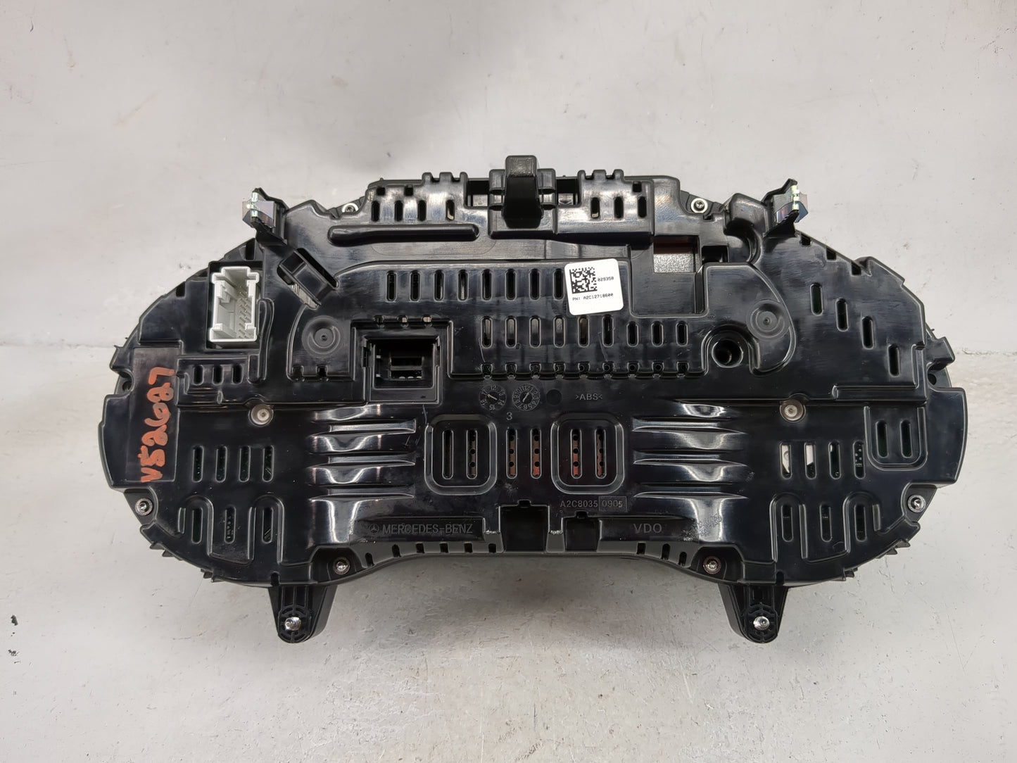 2017 Mercedes-Benz C-Class Instrument Cluster Speedometer Gauges P/N:A2059009029 A2C12718600 Miles: Fits Fits 2016 OEM Used 