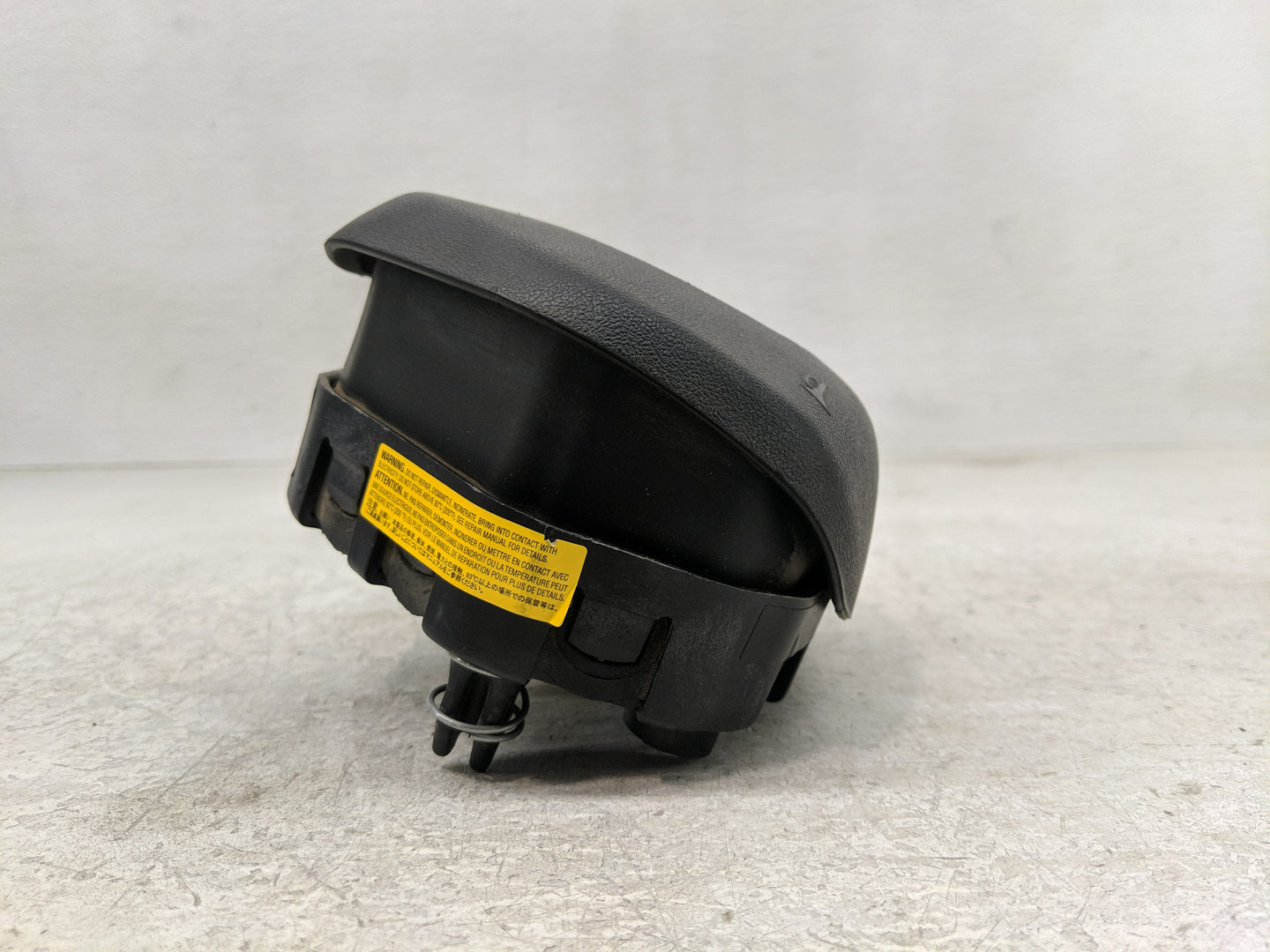 2017 Mercedes-Benz C250 Air Bag Driver Left Steering Wheel Mounted P/N:307972896162 307972896162-AC Fits OEM Used Auto Parts