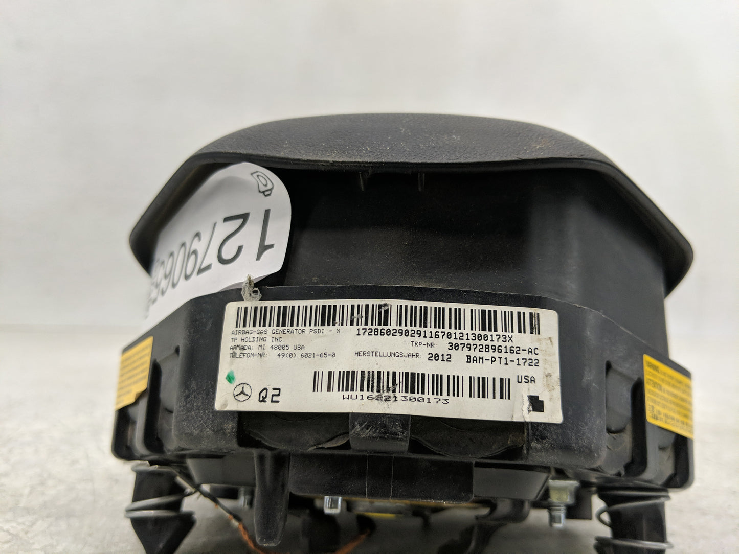 2017 Mercedes-Benz C250 Air Bag Driver Left Steering Wheel Mounted P/N:307972896162 307972896162-AC Fits OEM Used Auto Parts
