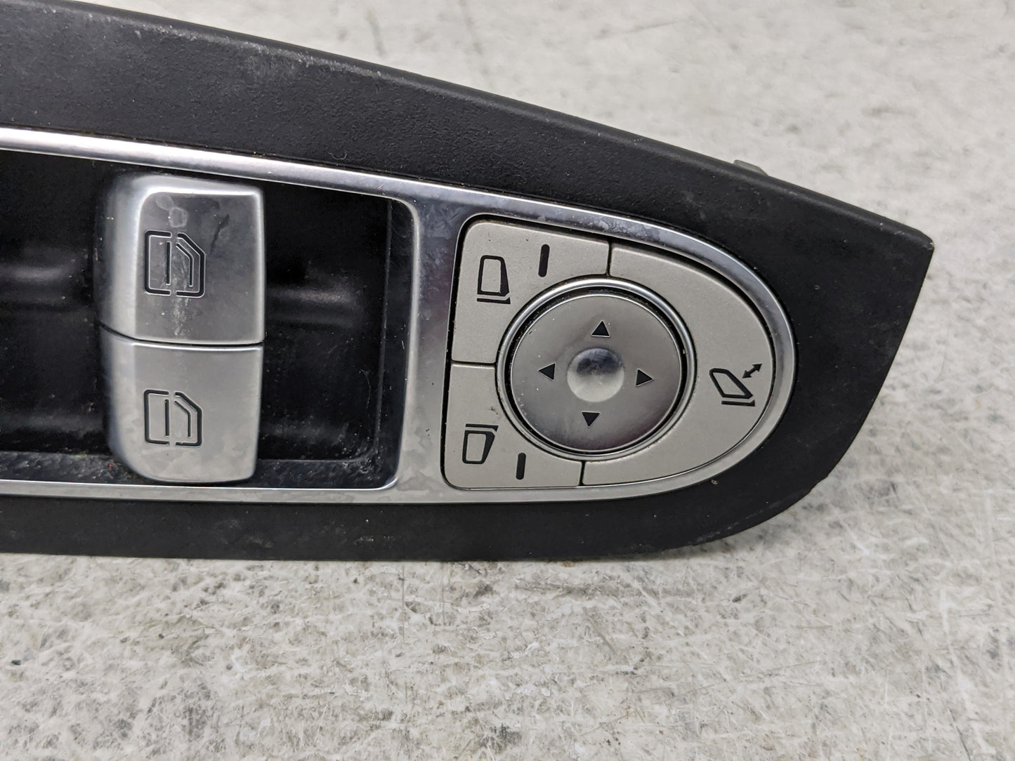 2016 Mercedes-Benz C250 Master Power Window Switch Replacement Driver Side Left P/N:A2059056811 Fits Fits 2015 2017 OEM Used