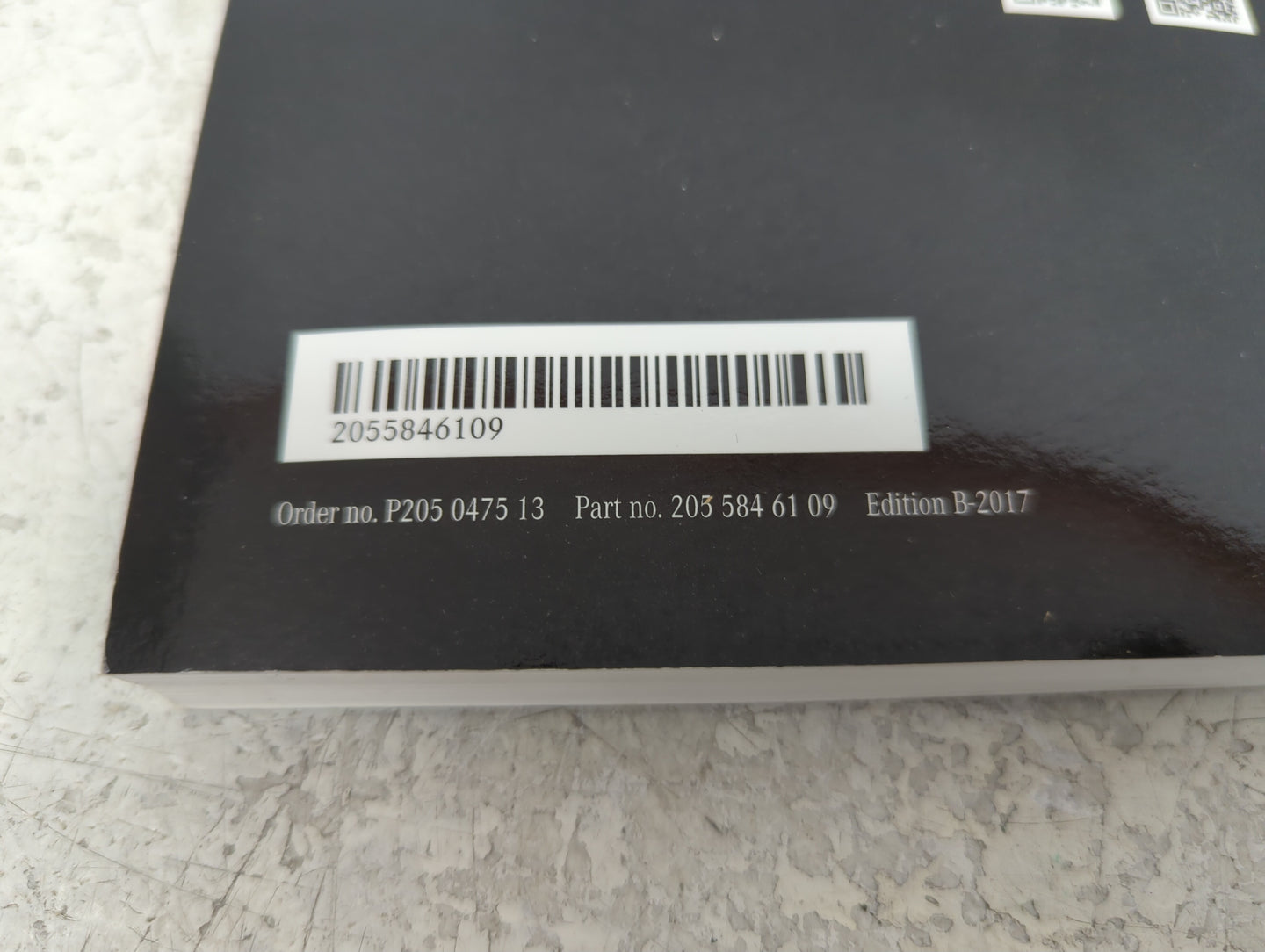 2017 Mercedes-Benz C300 Owners Manual Book Guide P/N:205 584 61 OEM Used Auto Parts - Oemusedautoparts1.com