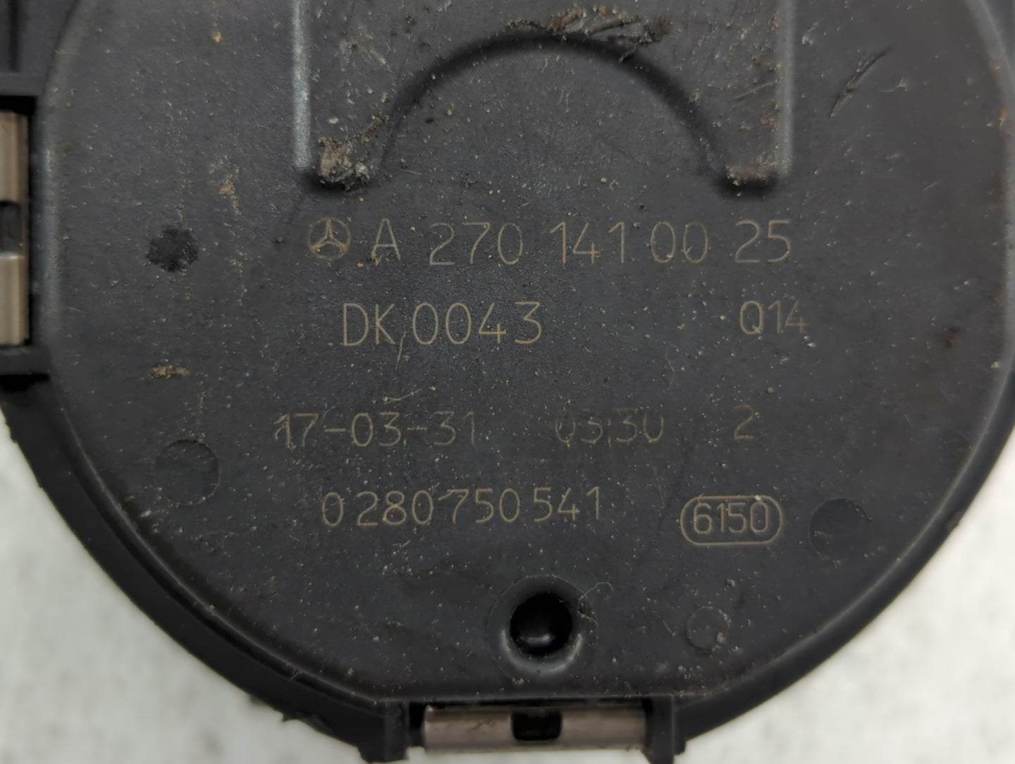 2015-2018 Mercedes-Benz C300 Throttle Body P/N:A 270 141 00 25 2701410025 Fits Fits 2013 2014 2015 2016 2017 2018 2019 2020 
