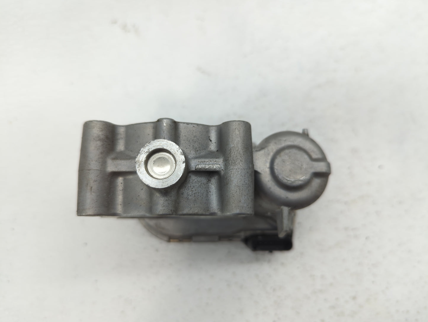 2015-2018 Mercedes-Benz C300 Throttle Body P/N:A 270 141 00 25 2701410025 Fits Fits 2013 2014 2015 2016 2017 2018 2019 2020 