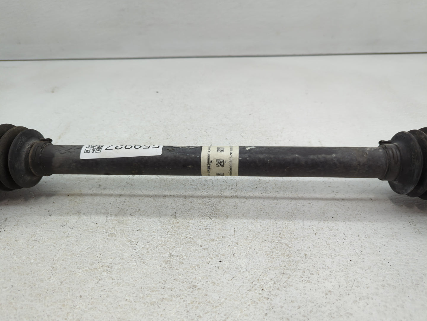 2017-2021 Mercedes-benz C300 Axle Shaft Front Driver Cv C/v - Oemusedautoparts1.com