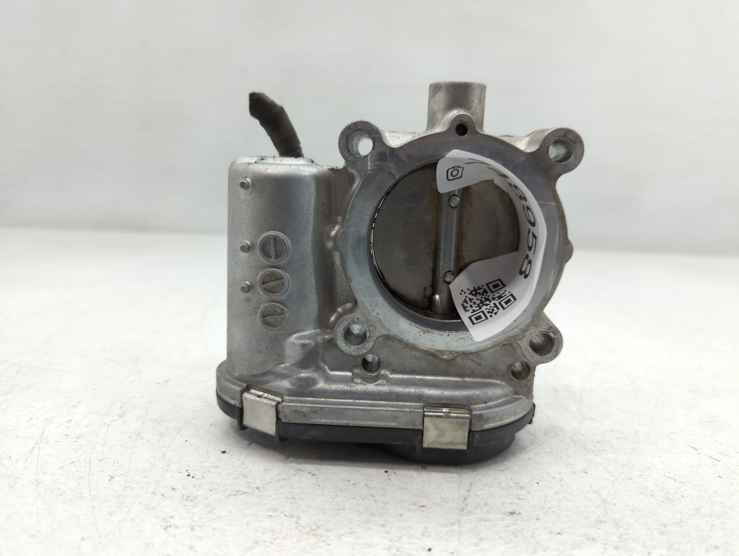2015-2018 Mercedes-Benz C300 Throttle Body P/N:A 270 141 00 25 Fits Fits 2013 2014 2015 2016 2017 2018 2019 2020 2021 OEM Us