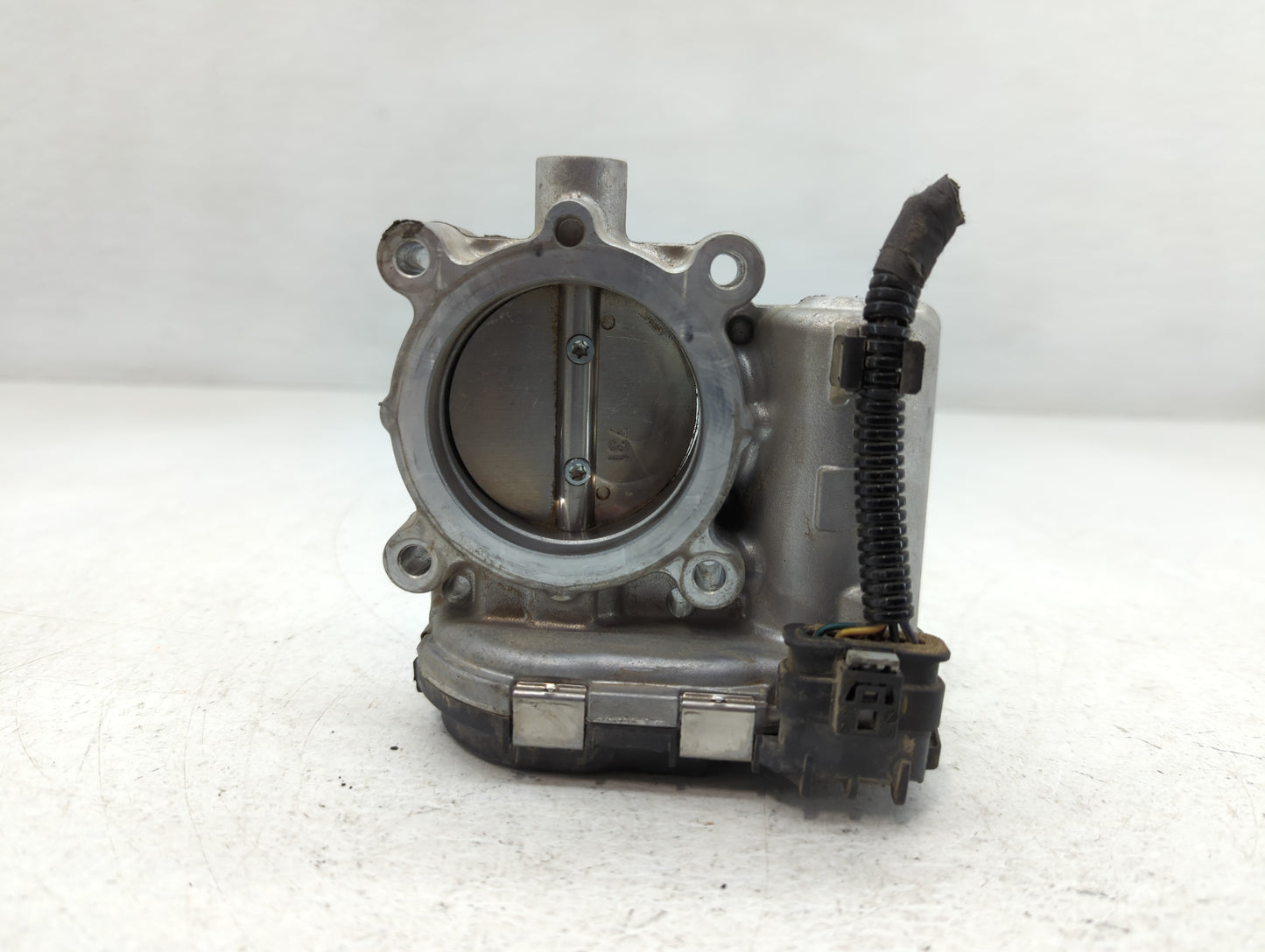 2015-2018 Mercedes-Benz C300 Throttle Body P/N:A 270 141 00 25 Fits Fits 2013 2014 2015 2016 2017 2018 2019 2020 2021 OEM Us