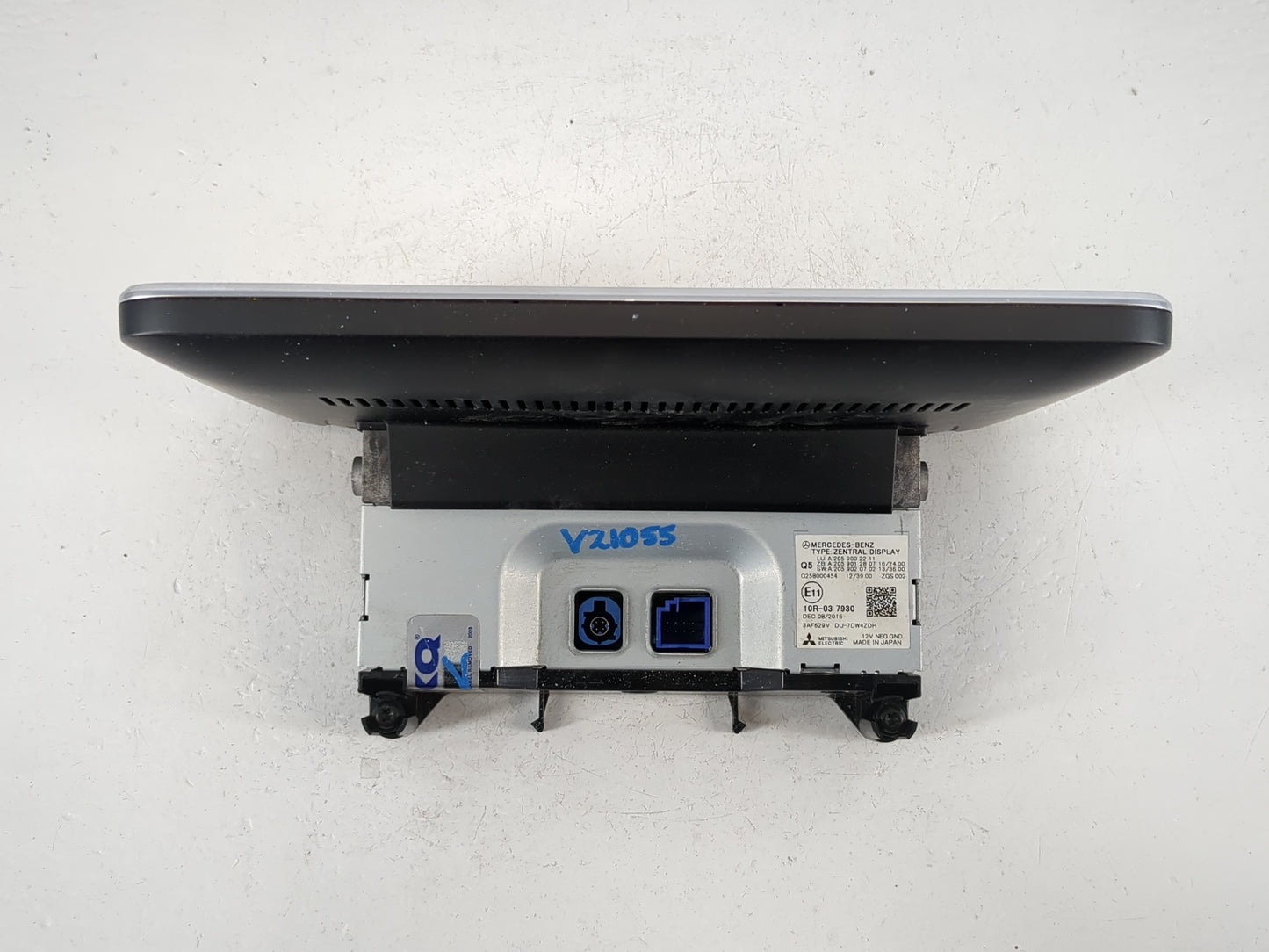 Mercedes-benz C350 Information Display Screen - Oemusedautoparts1.com