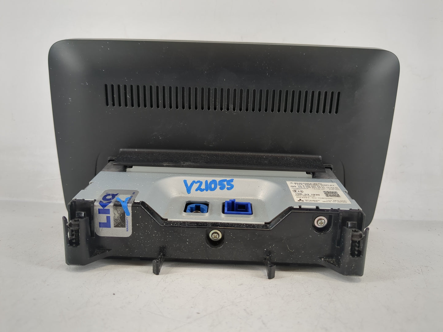 Mercedes-benz C350 Information Display Screen - Oemusedautoparts1.com