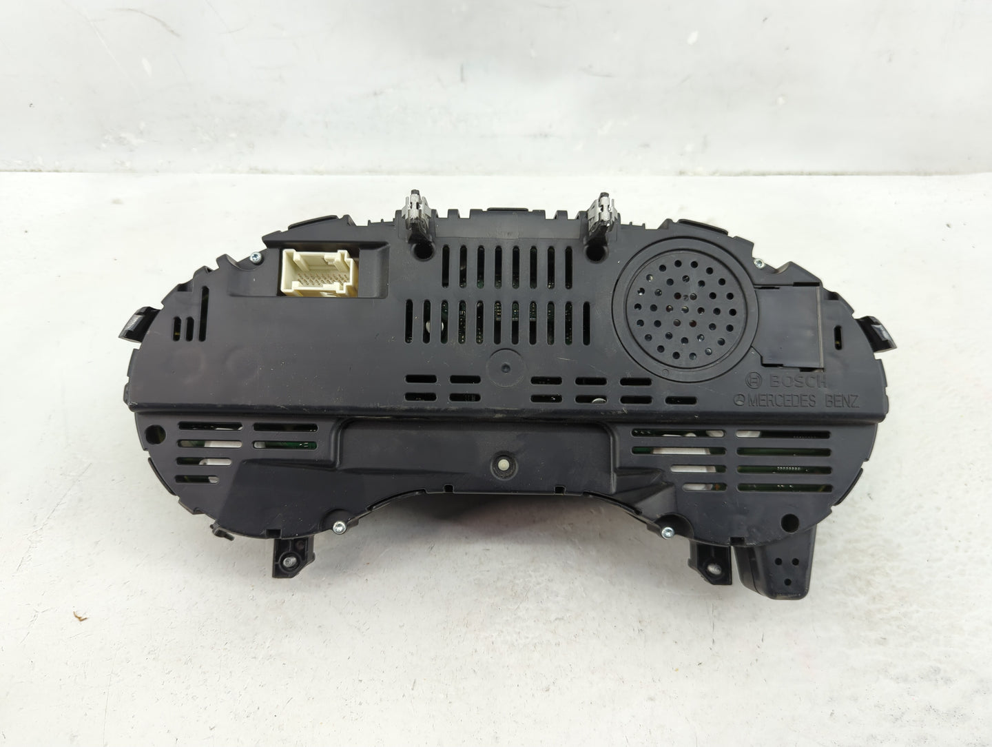 2017 Mercedes-Benz Cla250 Instrument Cluster Speedometer Gauges P/N:0 263 697 A117 900 93 01 Fits OEM Used Auto Parts - Oemu