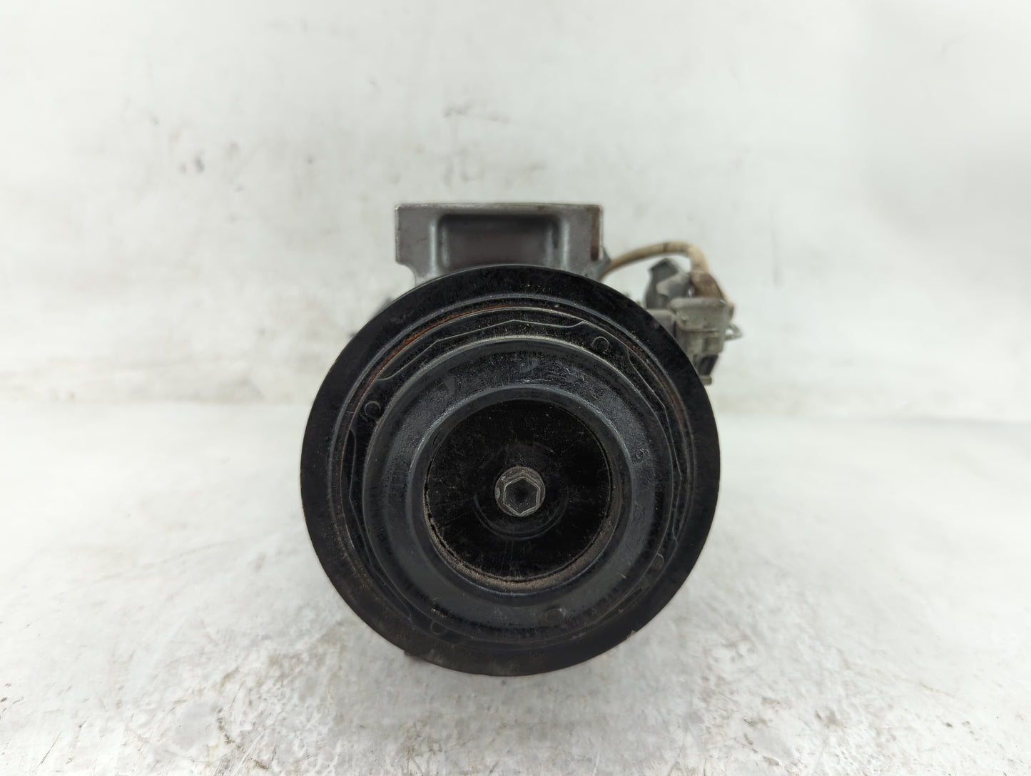 2017-2019 Mercedes-benz Cla250 Air Conditioning A/c Ac Compressor Oem - Oemusedautoparts1.com