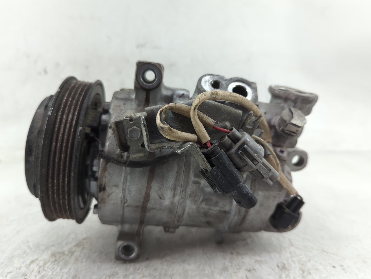 2017-2019 Mercedes-benz Cla250 Air Conditioning A/c Ac Compressor Oem - Oemusedautoparts1.com