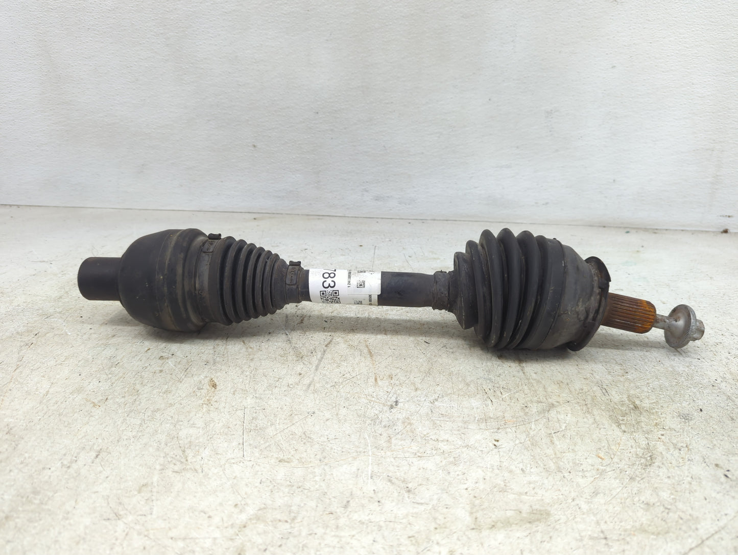 2014-2019 Mercedes-benz Cla250 Axle Shaft Front Passenger Cv C/v - Oemusedautoparts1.com
