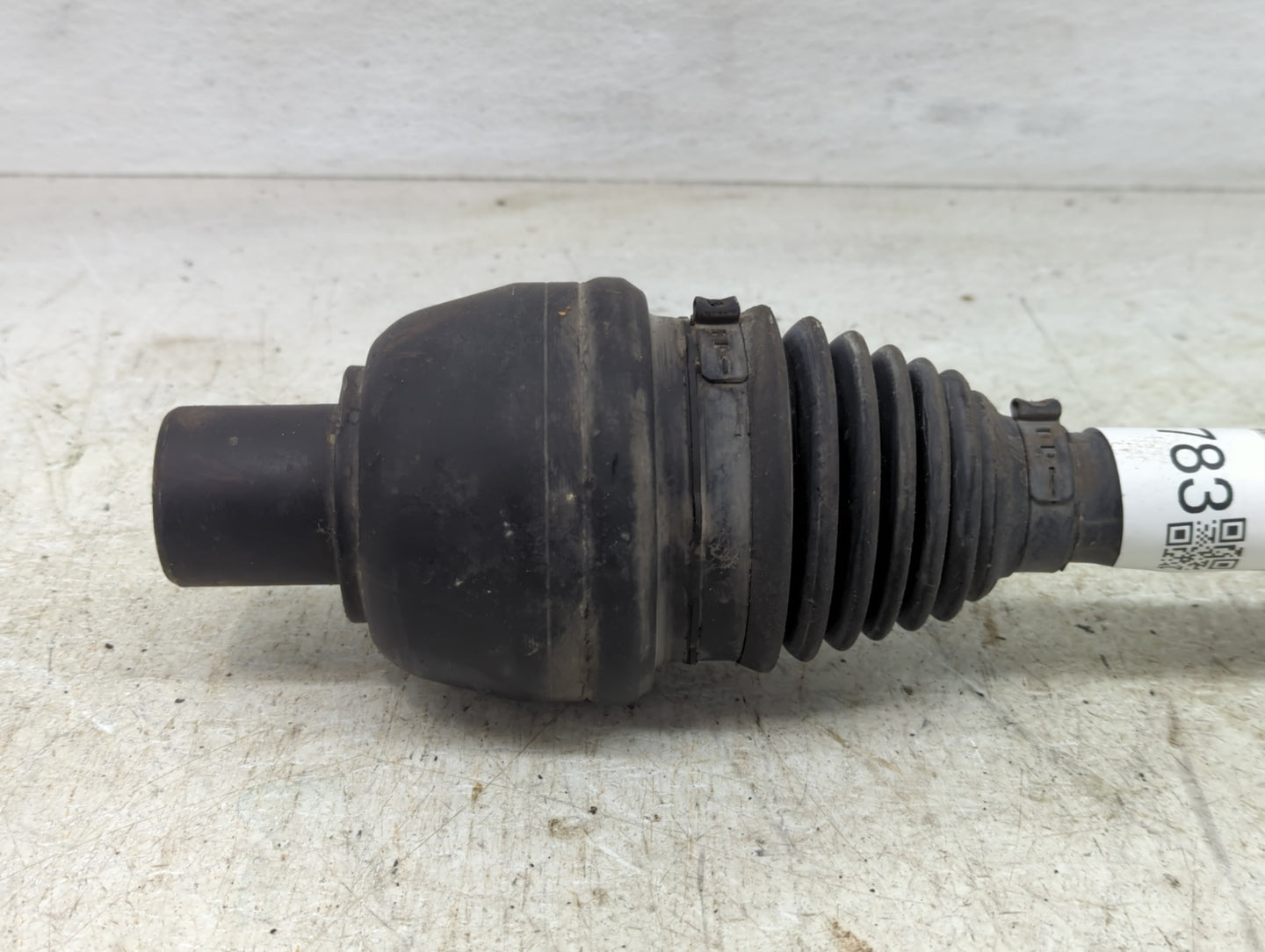 2014-2019 Mercedes-benz Cla250 Axle Shaft Front Passenger Cv C/v - Oemusedautoparts1.com