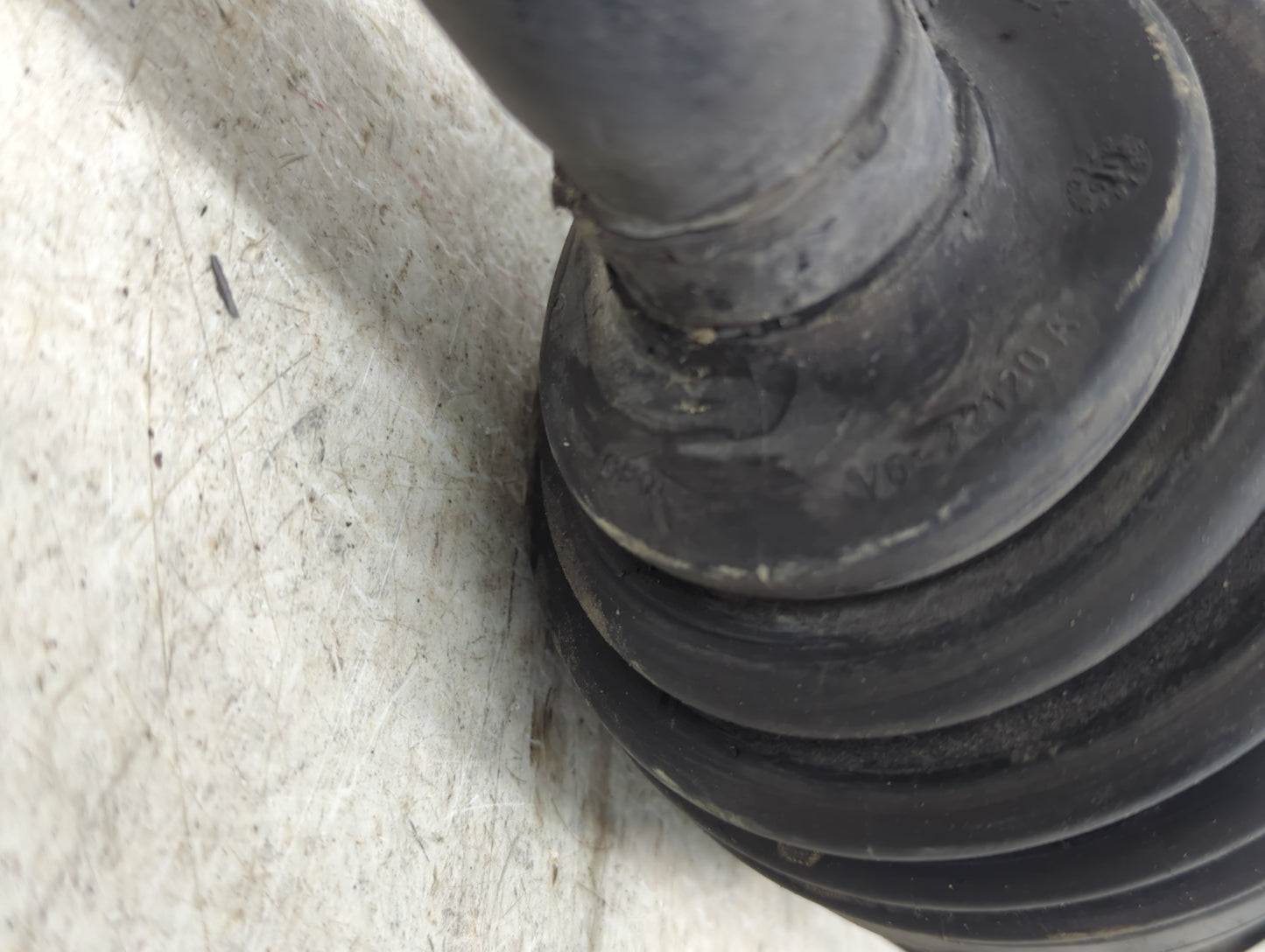 2014-2019 Mercedes-benz Cla250 Axle Shaft Front Passenger Cv C/v - Oemusedautoparts1.com